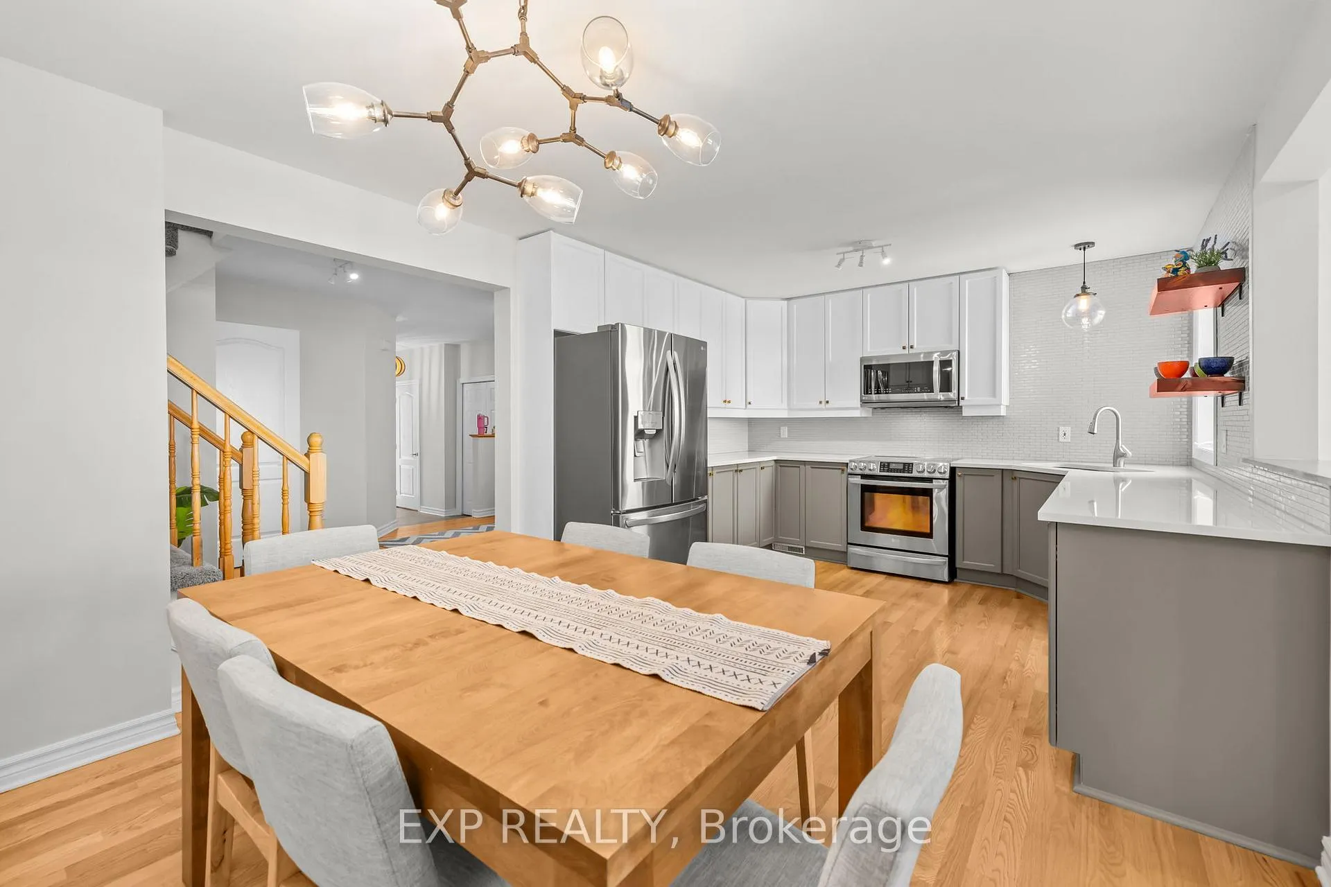 Photo 14 of 243 Deerfox Drive, Ottawa, Barrhaven - Longfields — HOMEH