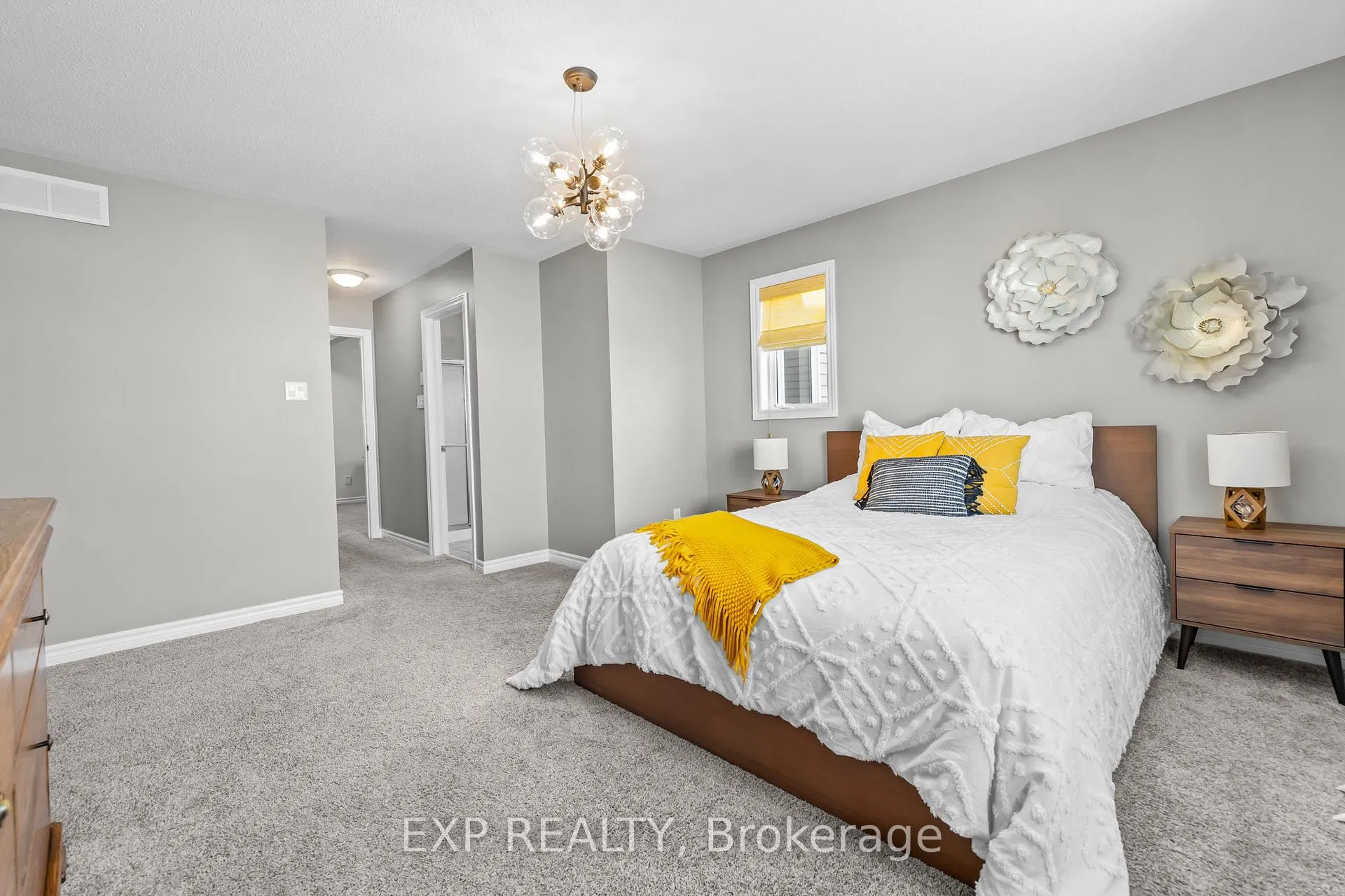 Photo 25 of 243 Deerfox Drive, Ottawa, Barrhaven - Longfields — HOMEH