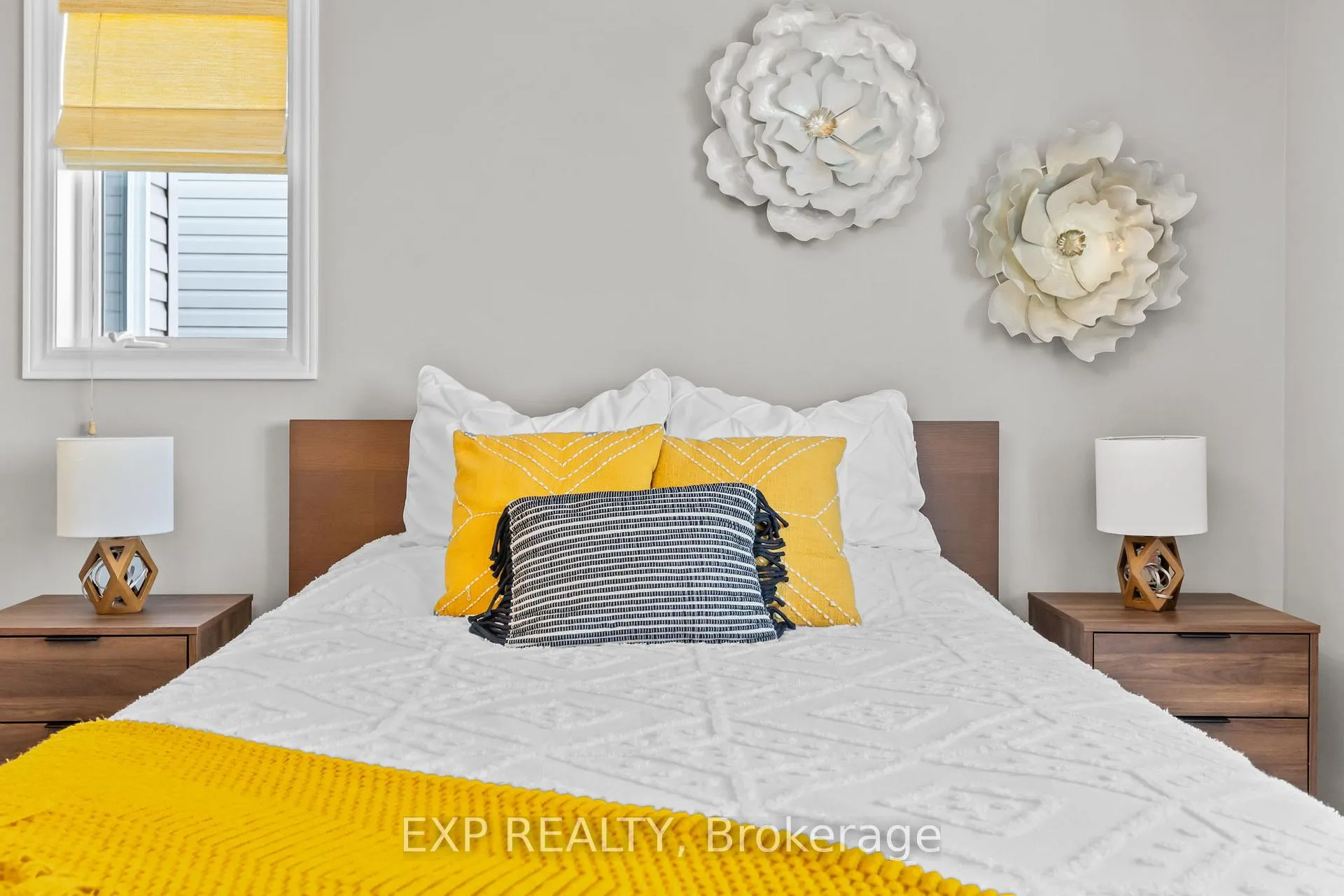 Photo 27 of 243 Deerfox Drive, Ottawa, Barrhaven - Longfields — HOMEH