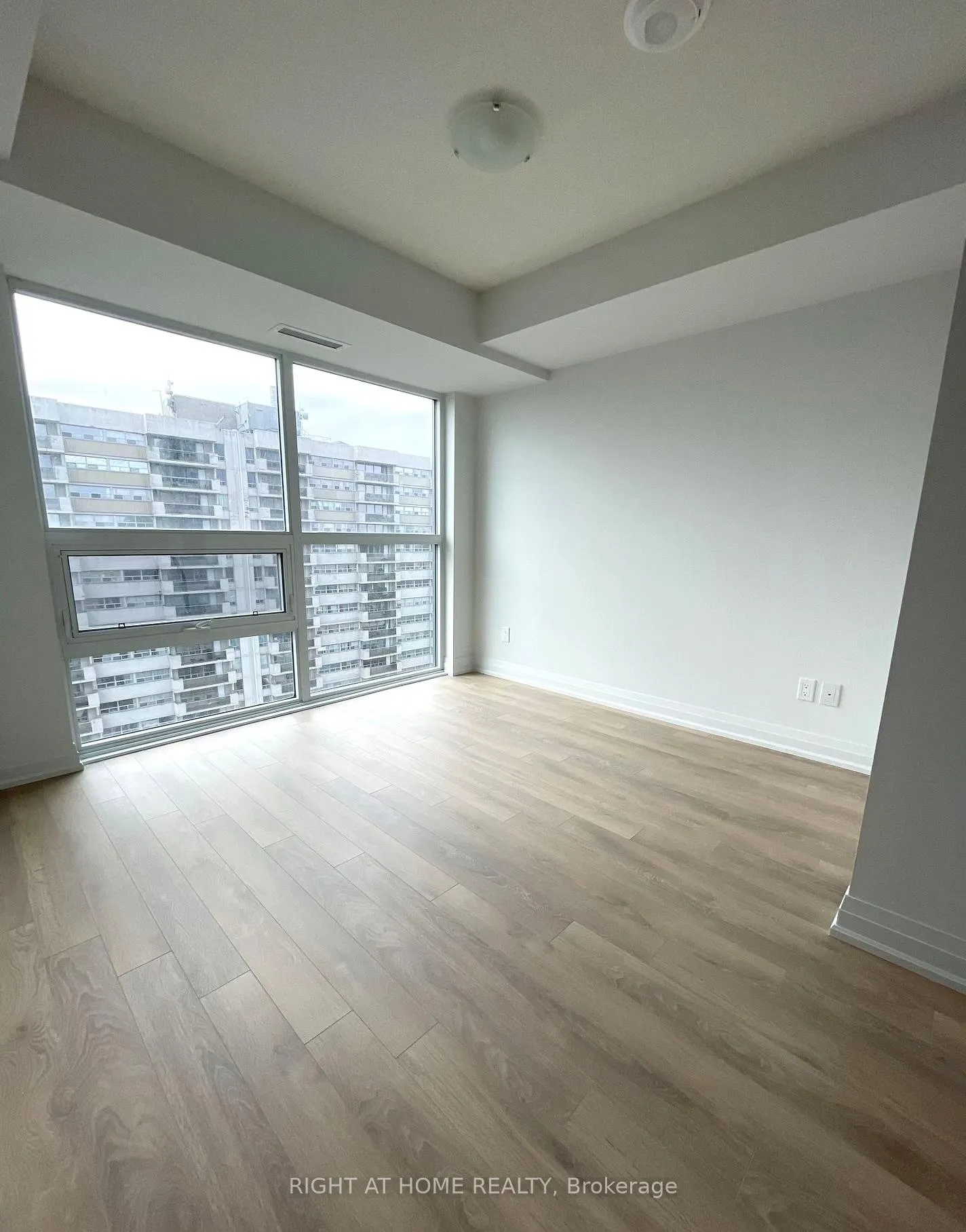 Photo 7 of Unit 1608, 20 Meadowglen Place, Scarborough, Woburn — HOMEH