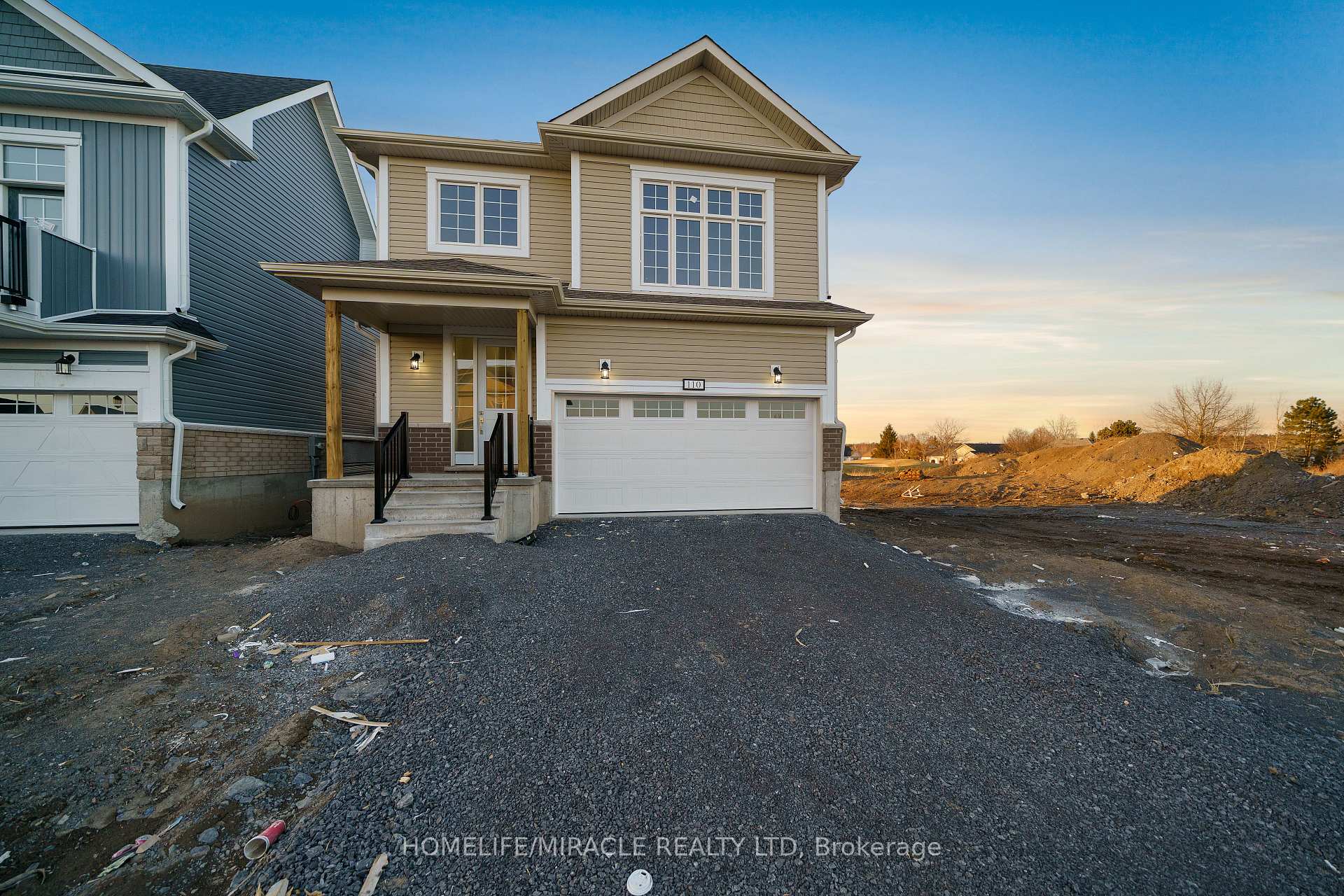 Photo 2 of 110 Golf Links Drive, Loyalist, Bath — HOMEH