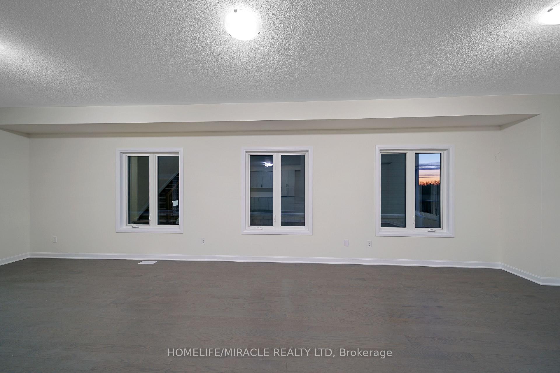 Photo 10 of 110 Golf Links Drive, Loyalist, Bath — HOMEH