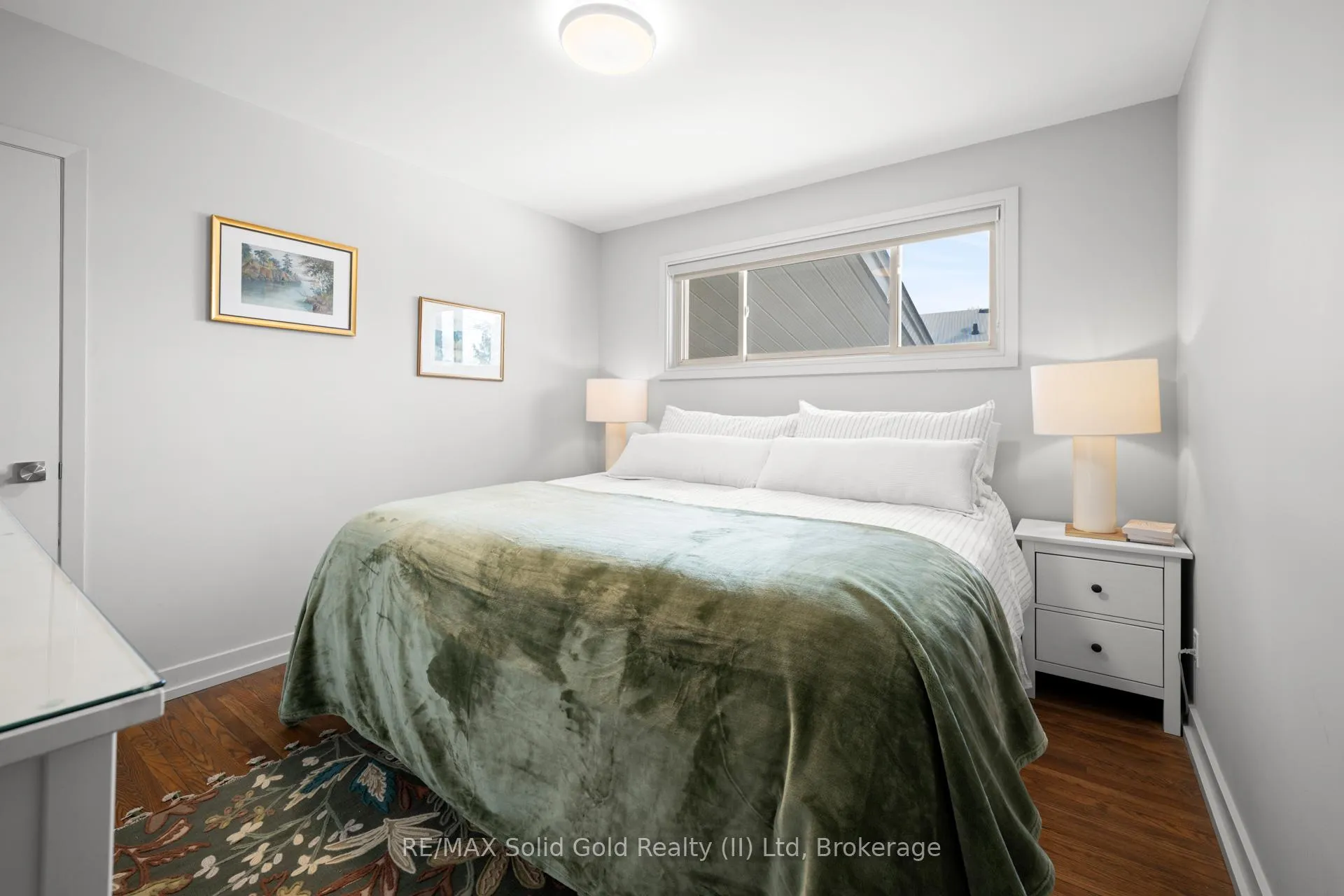 Photo 16 of 60 Kenwood Drive, Waterloo — HOMEH