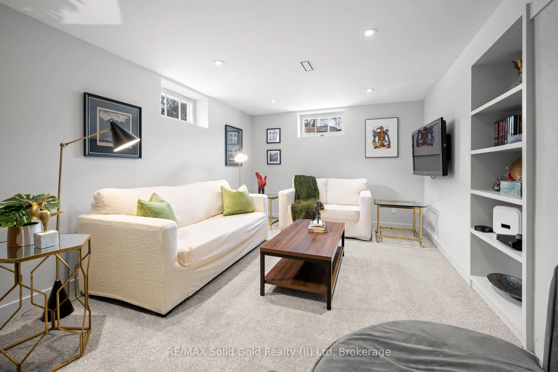 Photo 22 of 60 Kenwood Drive, Waterloo — HOMEH