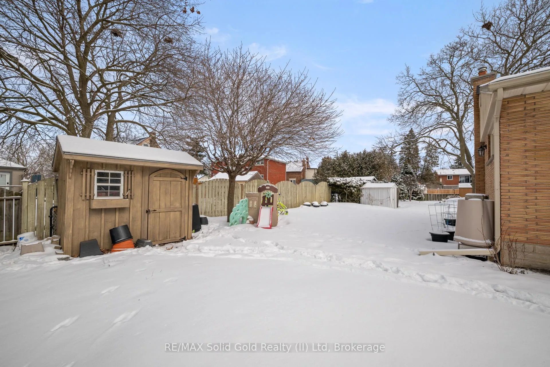 Photo 27 of 60 Kenwood Drive, Waterloo — HOMEH