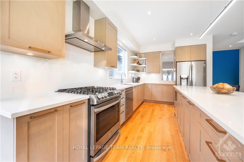 Photo 5 of 379 Shuttleworth Drive, Ottawa, Leitrim — HOMEH