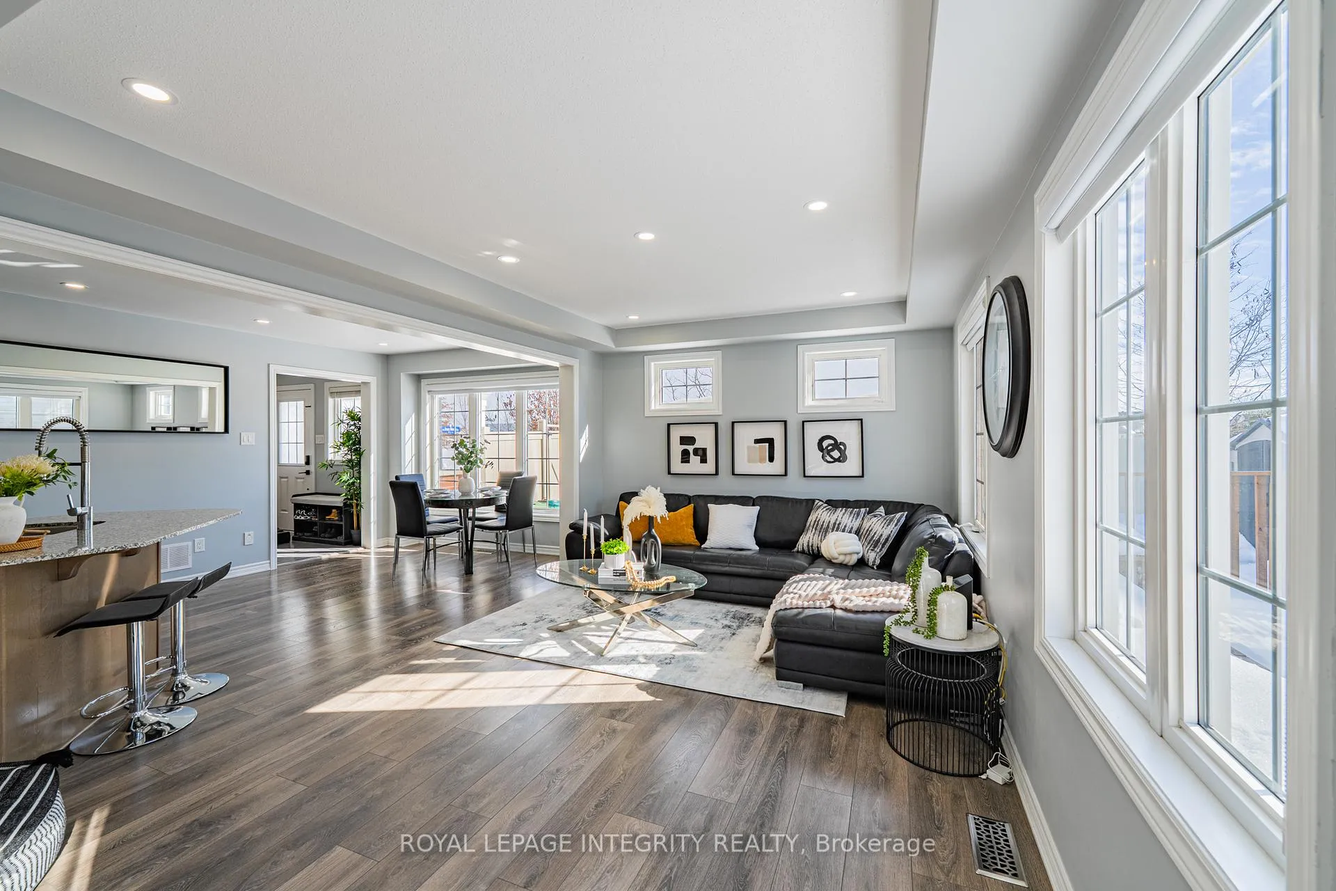 Photo 8 of 274 Brassy Minnow Crescent, Ottawa, Barrhaven - Half Moon Bay — HOMEH