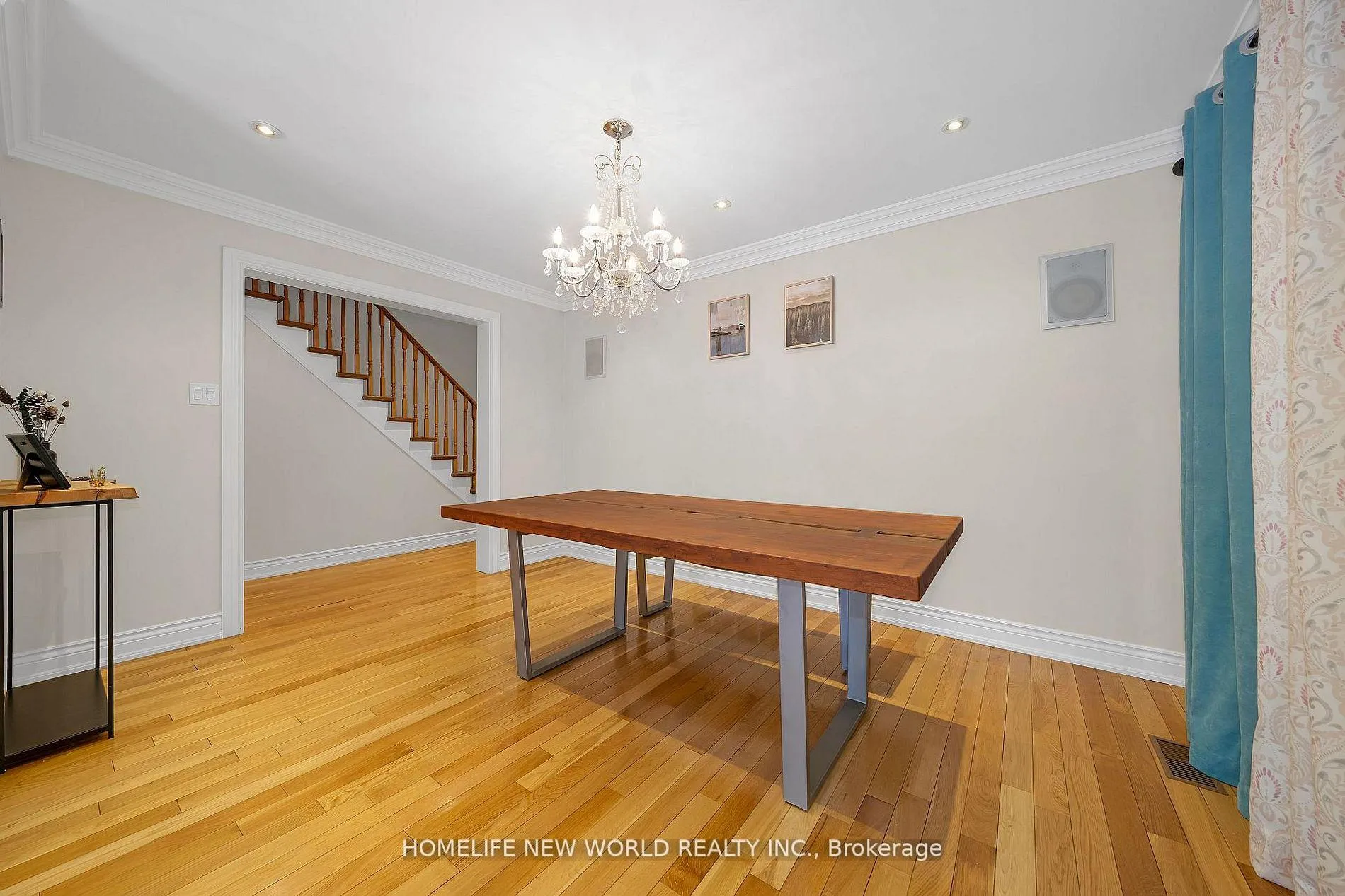 Photo 6 of 88 Judith Avenue, Vaughan, Brownridge — HOMEH