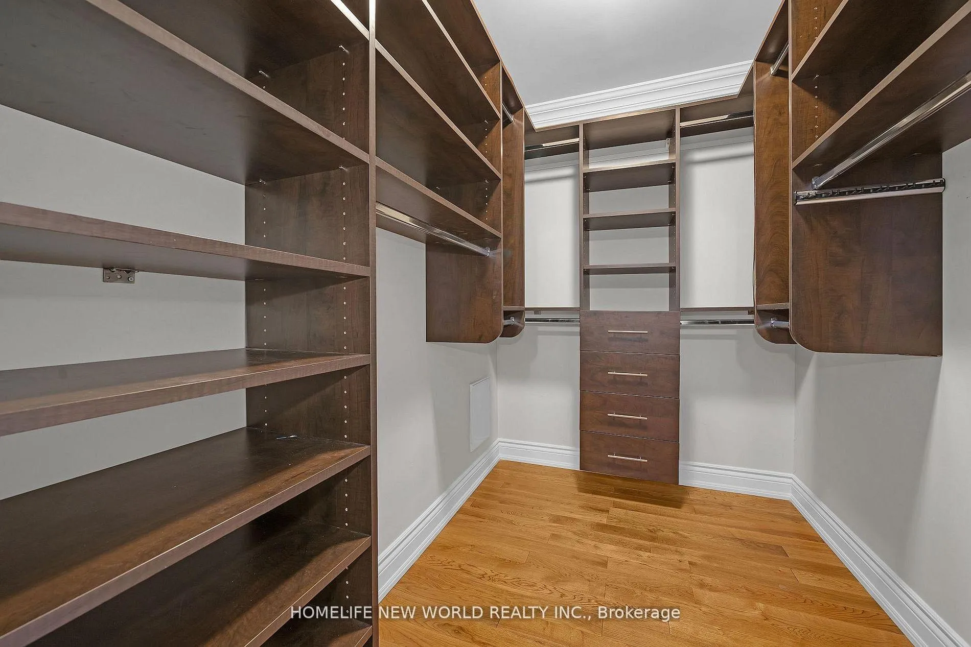 Photo 13 of 88 Judith Avenue, Vaughan, Brownridge — HOMEH