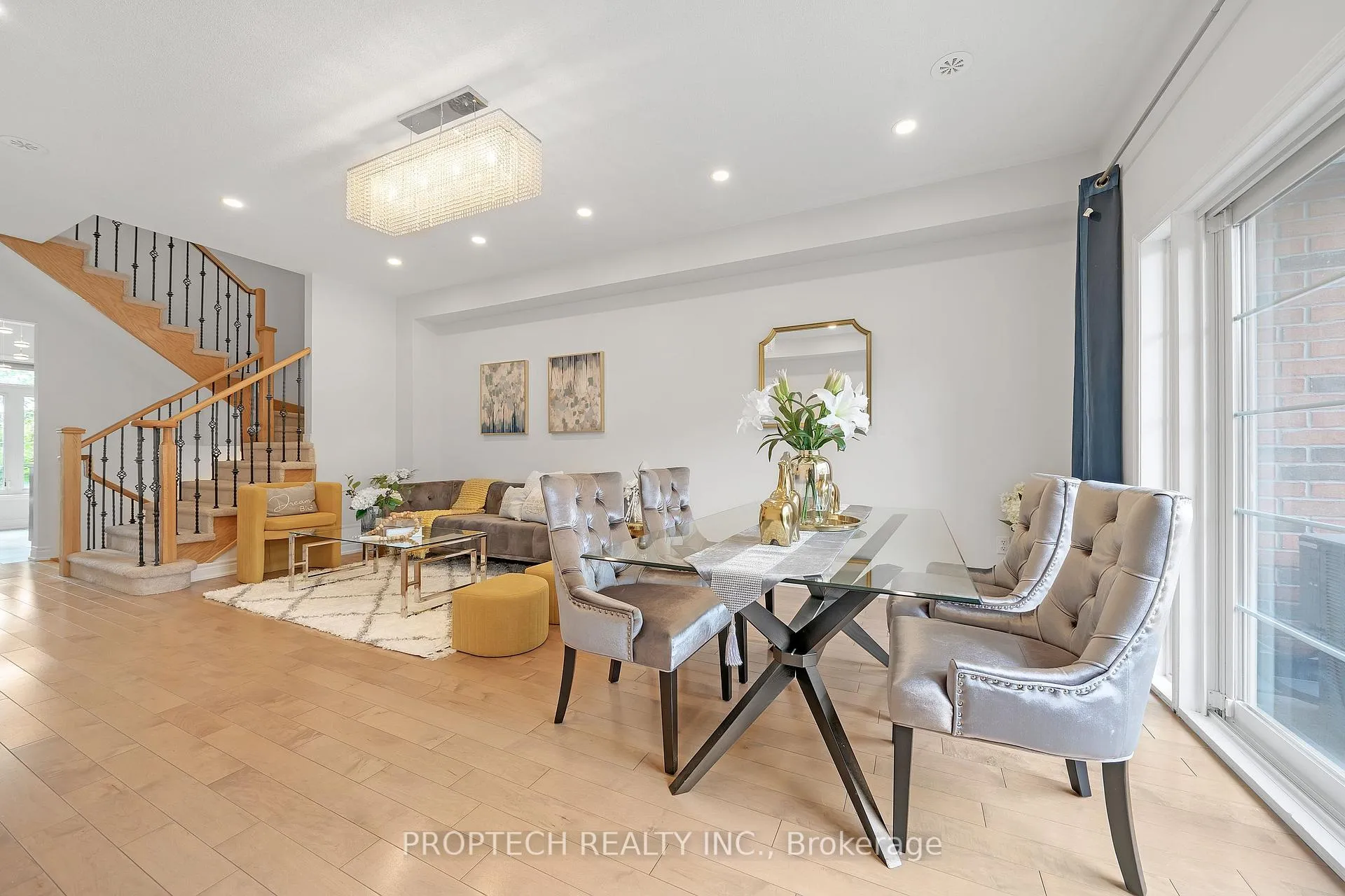 Photo 5 of 38 Beehive Lane, Markham, Wismer — HOMEH