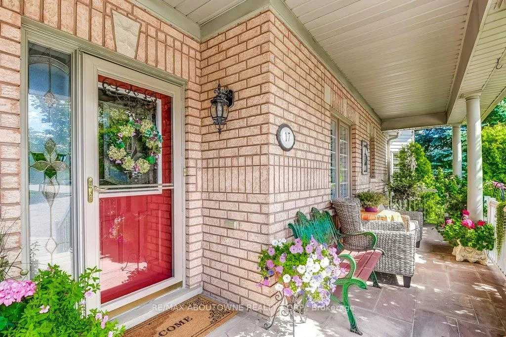 Photo 5 of Unit 27, 17 Orchard Park Gate, Brampton, Sandringham-Wellington — HOMEH