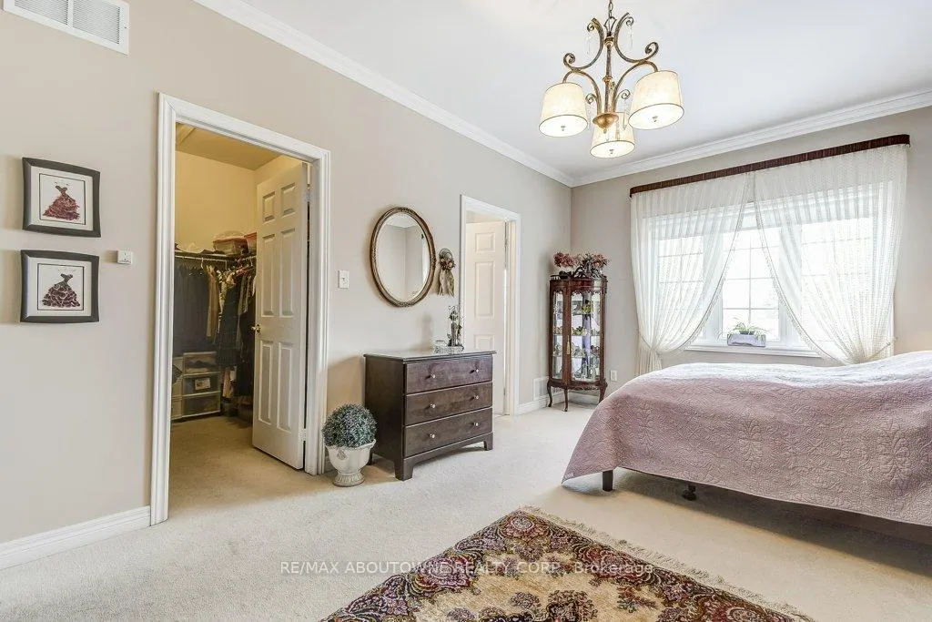 Photo 16 of Unit 27, 17 Orchard Park Gate, Brampton, Sandringham-Wellington — HOMEH