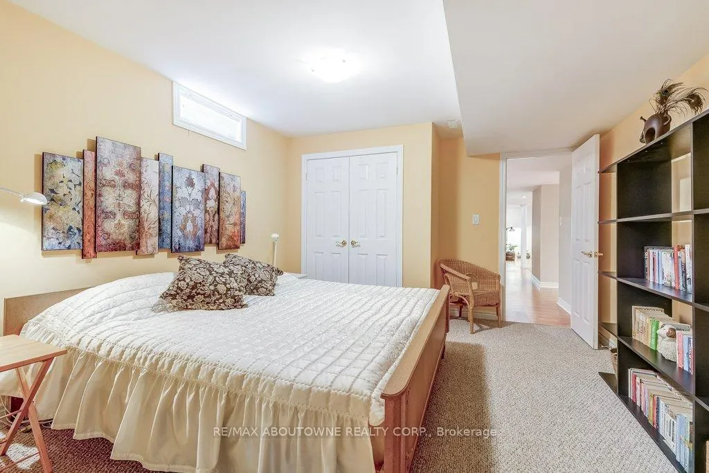 Photo 29 of Unit 27, 17 Orchard Park Gate, Brampton, Sandringham-Wellington — HOMEH