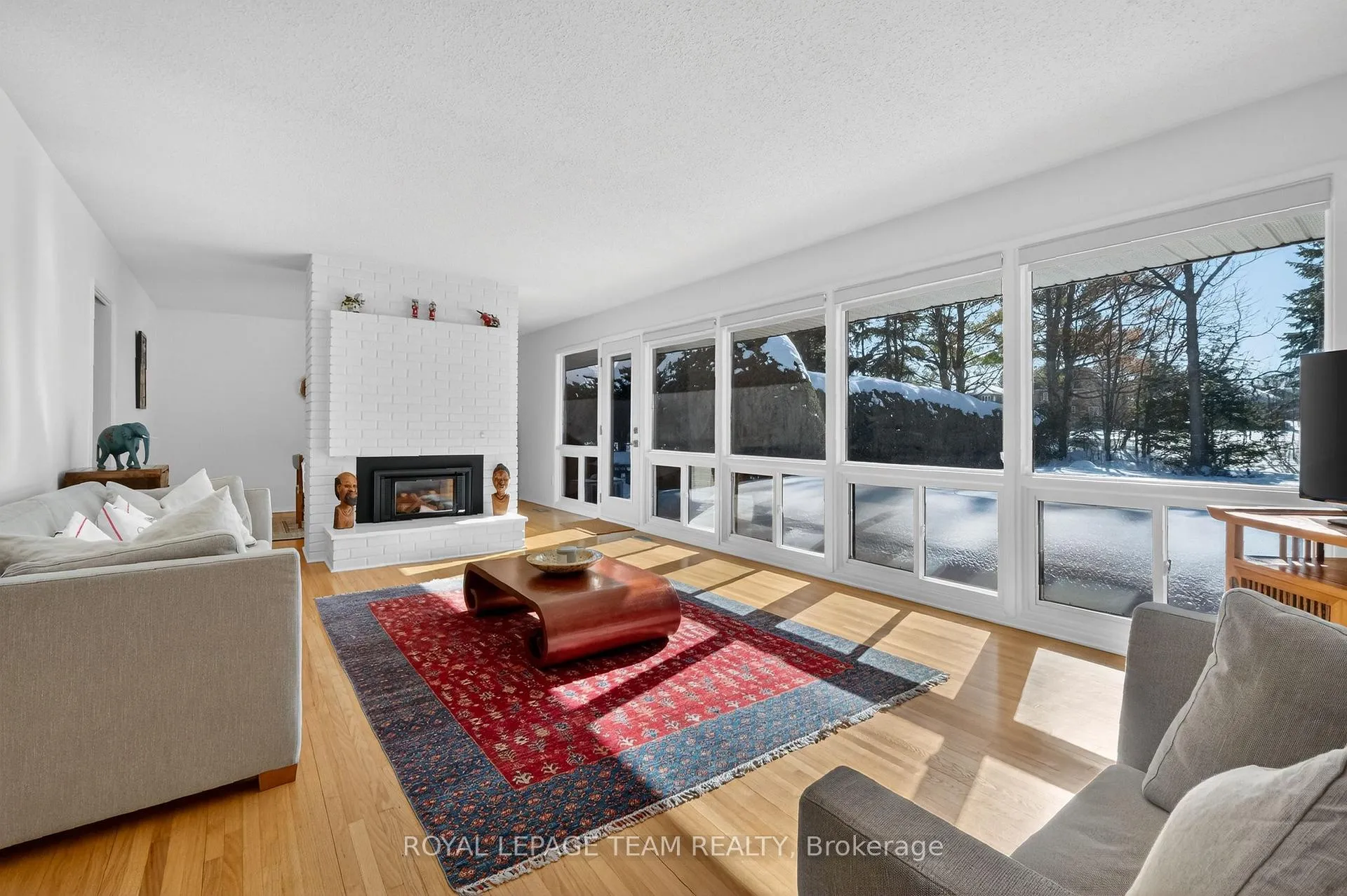 Photo 7 of 28 Tiffany Crescent, Ottawa, Kanata - Beaverbrook — HOMEH