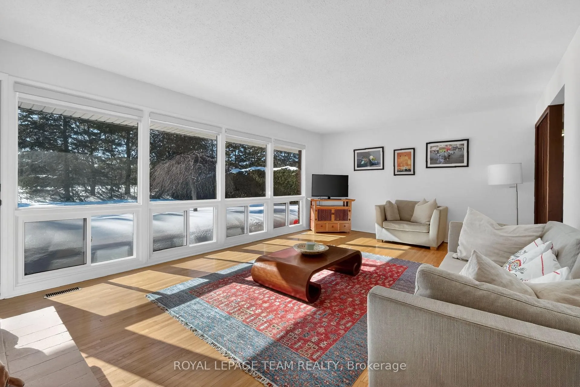 Photo 8 of 28 Tiffany Crescent, Ottawa, Kanata - Beaverbrook — HOMEH