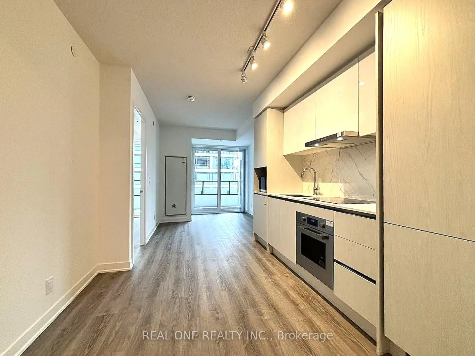 Photo 12 of Unit 712, 180 Front Street E, Toronto, Moss Park — HOMEH