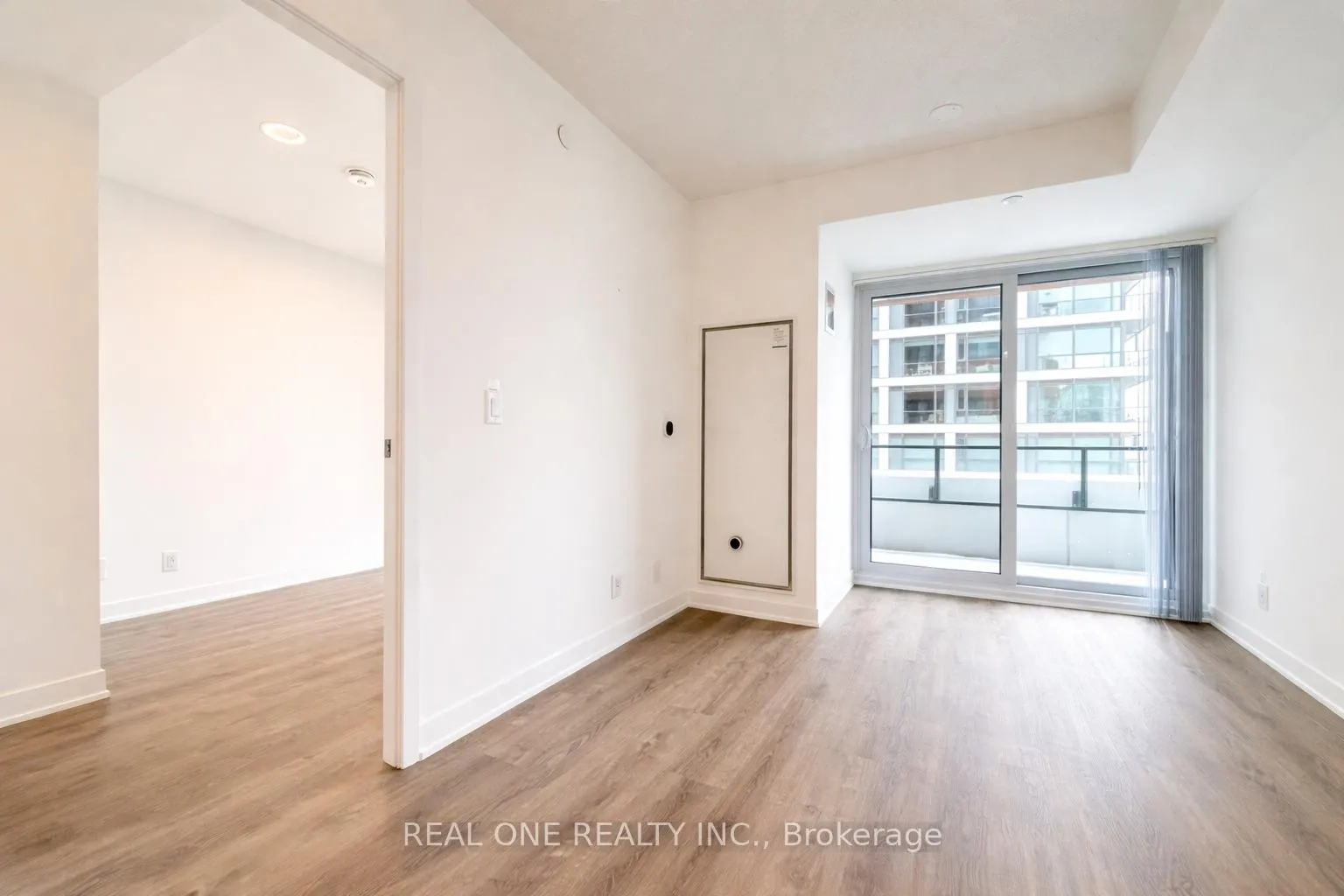 Photo 18 of Unit 712, 180 Front Street E, Toronto, Moss Park — HOMEH