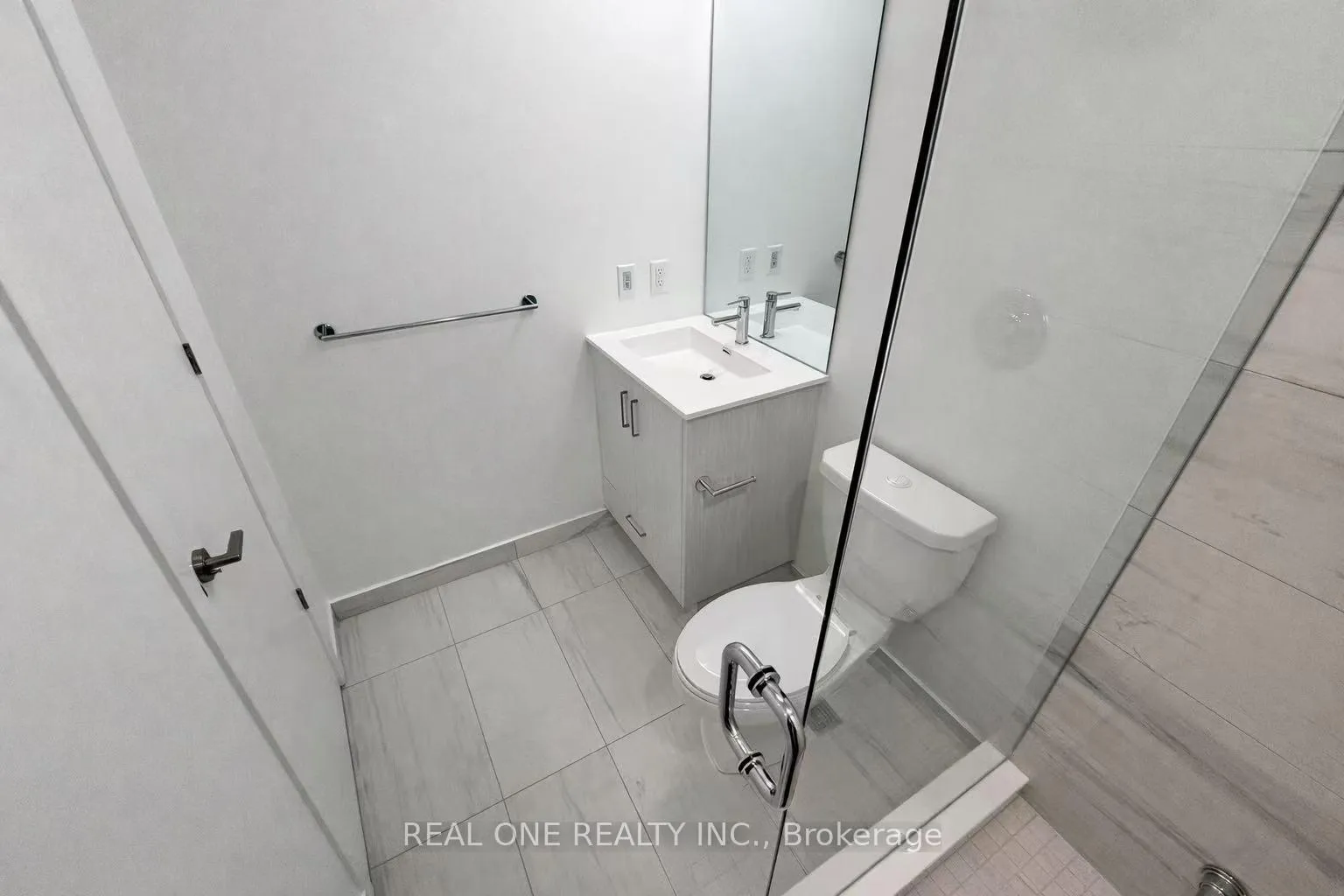 Photo 22 of Unit 712, 180 Front Street E, Toronto, Moss Park — HOMEH