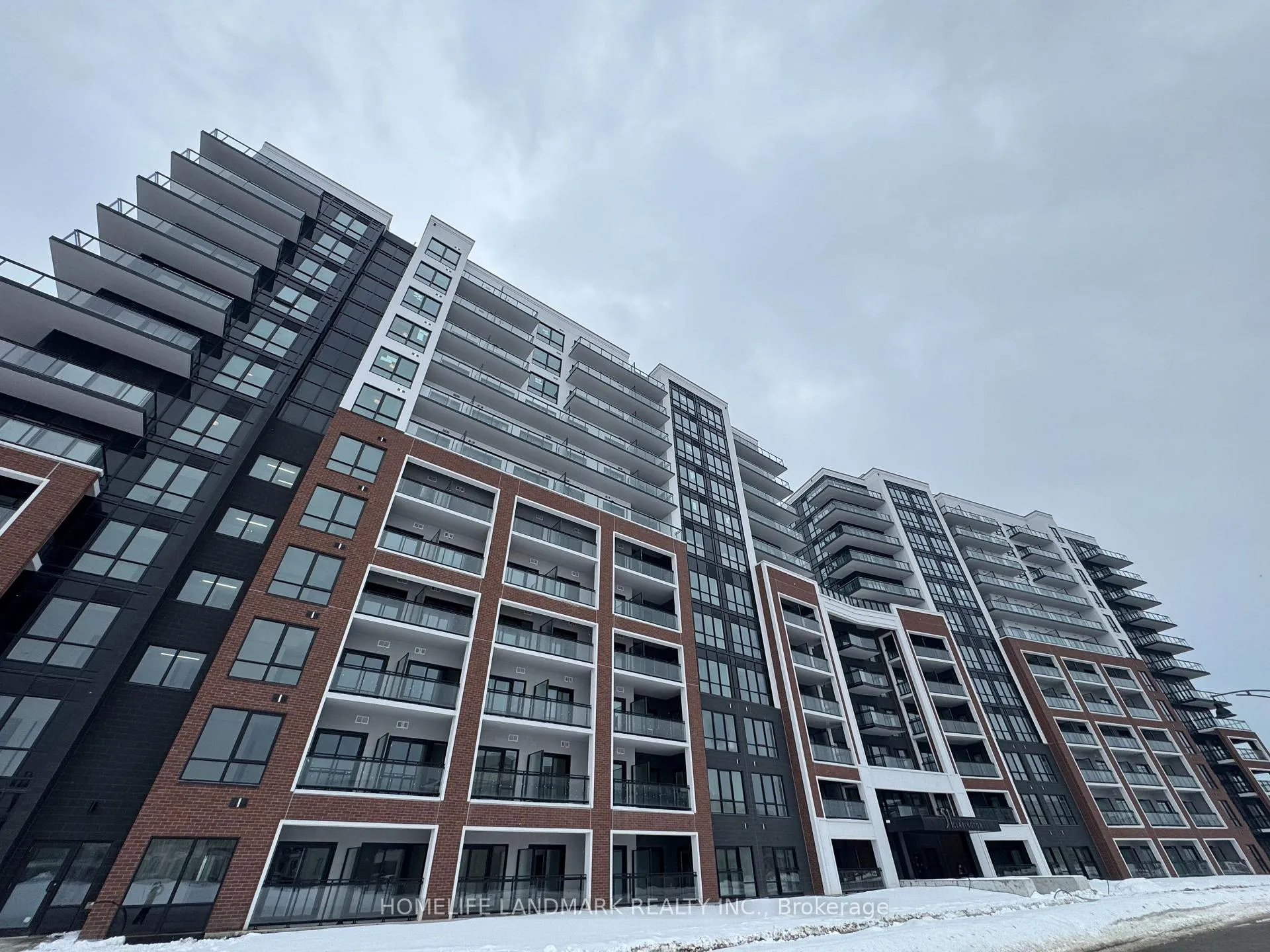 Photo 2 of Unit 116, 51 Clarington Boulevard, Clarington, Bowmanville — HOMEH