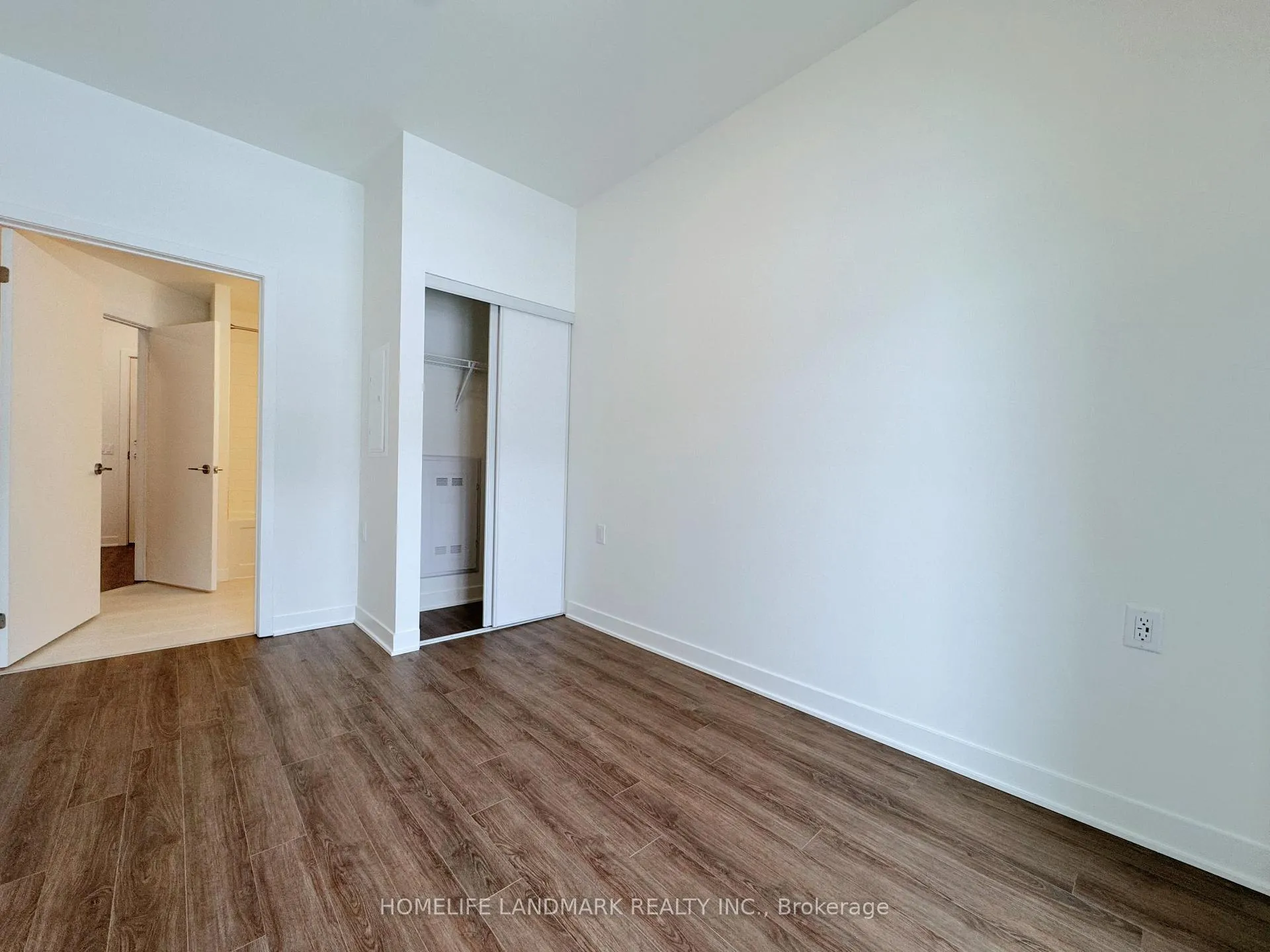 Photo 8 of Unit 116, 51 Clarington Boulevard, Clarington, Bowmanville — HOMEH