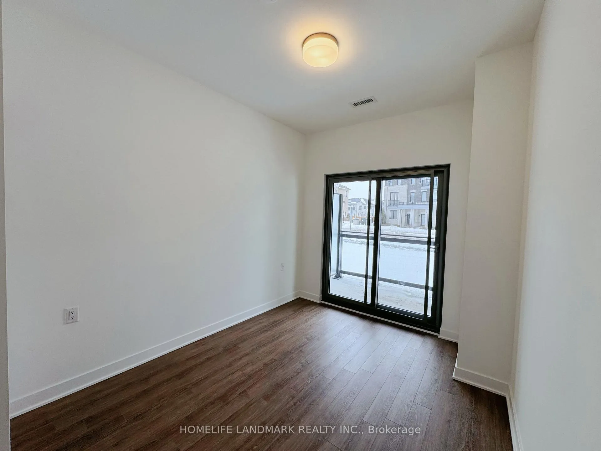 Photo 10 of Unit 116, 51 Clarington Boulevard, Clarington, Bowmanville — HOMEH