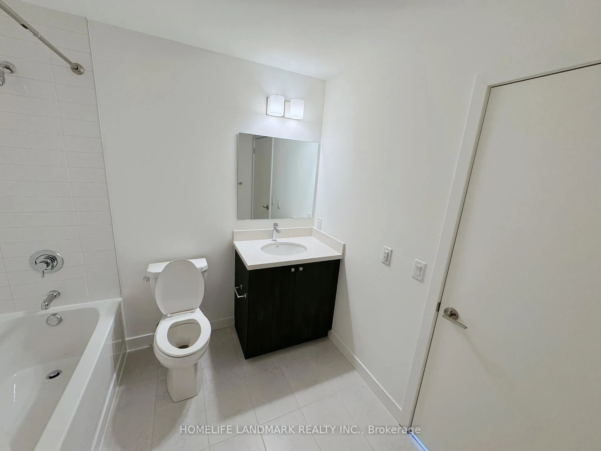 Photo 14 of Unit 116, 51 Clarington Boulevard, Clarington, Bowmanville — HOMEH