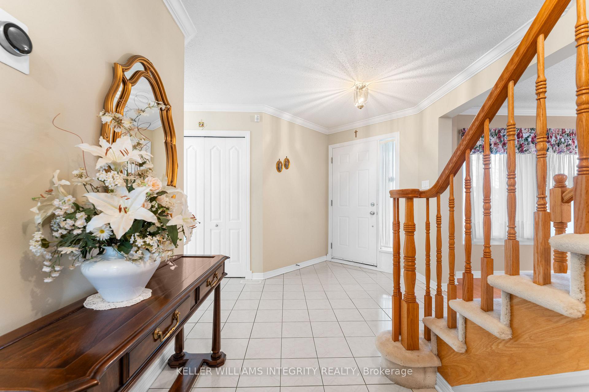 Photo 3 of 1643 Blohm Drive, Ottawa, Hunt Club Park — HOMEH