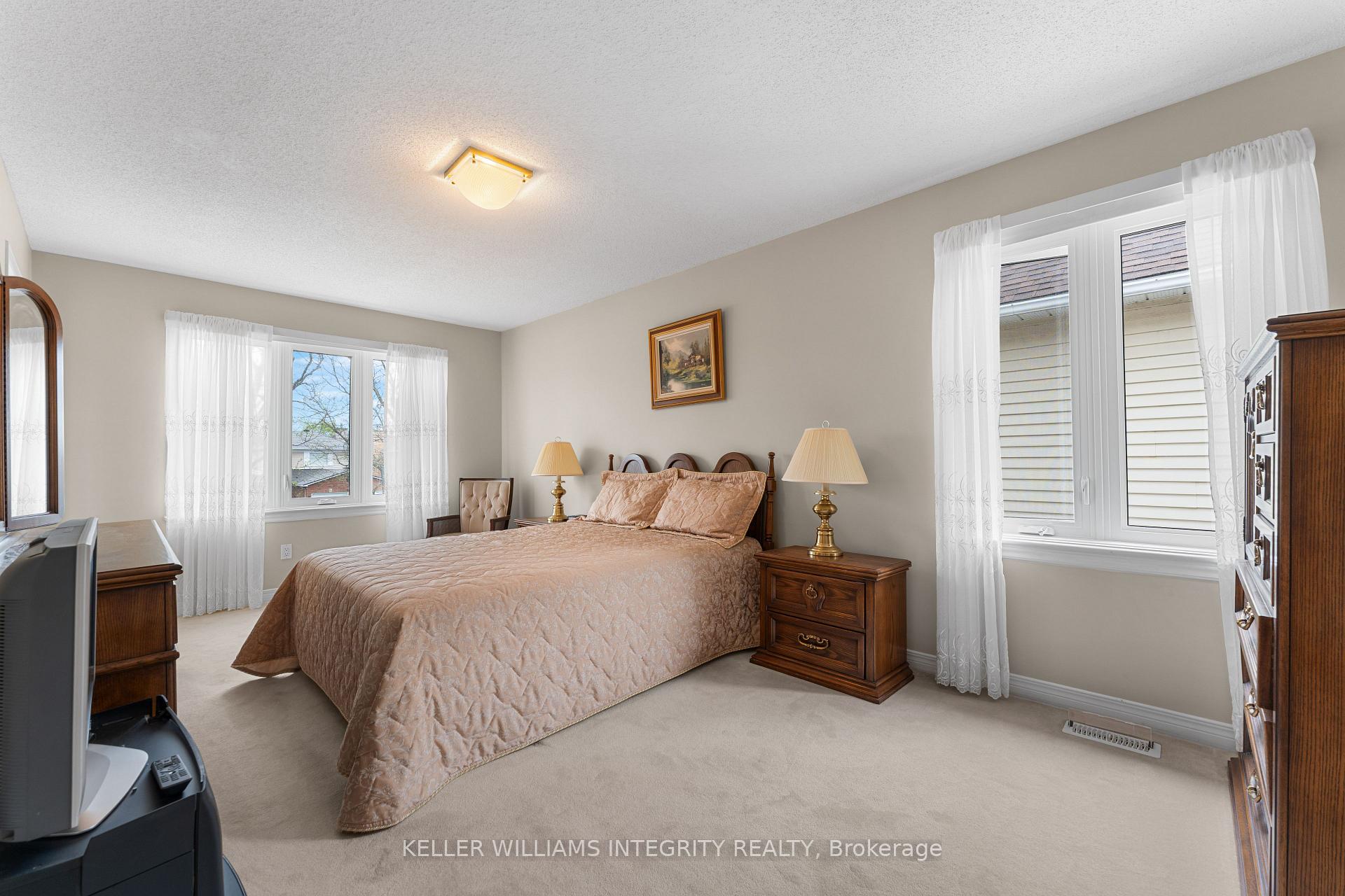 Photo 20 of 1643 Blohm Drive, Ottawa, Hunt Club Park — HOMEH