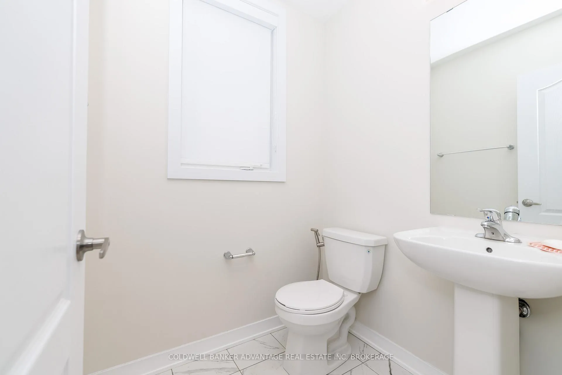 Photo 5 of 55 Rowlock Street, Welland, Dain City — HOMEH