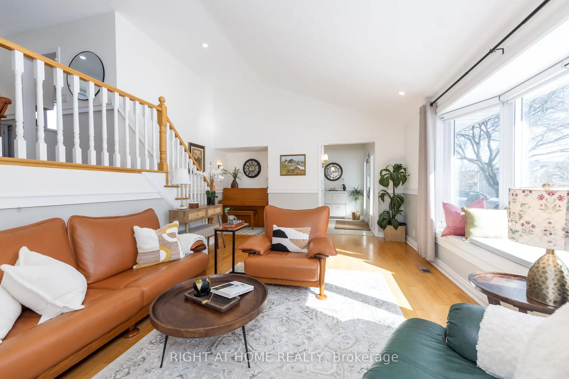 Photo 6 of 6 Fairhaven Drive, Etobicoke, Kingsview Village-The Westway — HOMEH