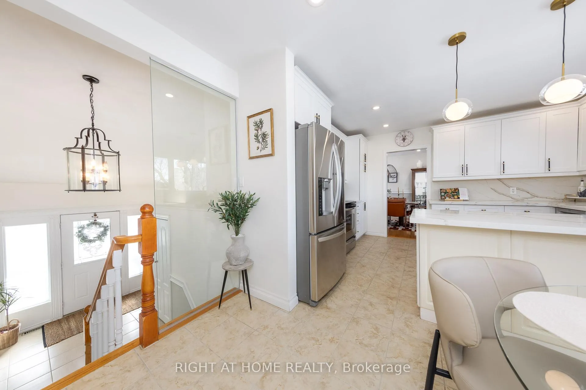 Photo 16 of 6 Fairhaven Drive, Etobicoke, Kingsview Village-The Westway — HOMEH
