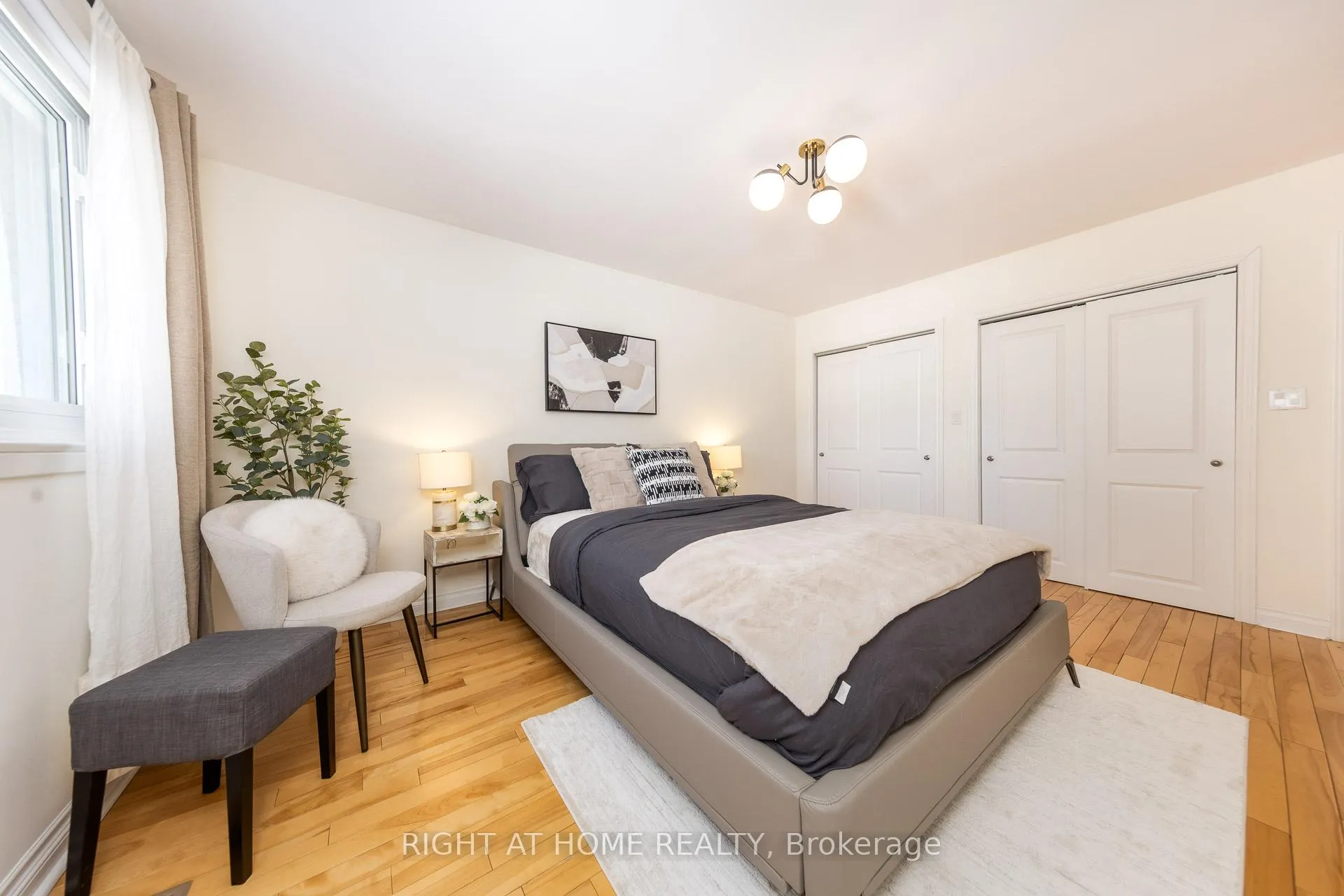 Photo 25 of 6 Fairhaven Drive, Etobicoke, Kingsview Village-The Westway — HOMEH
