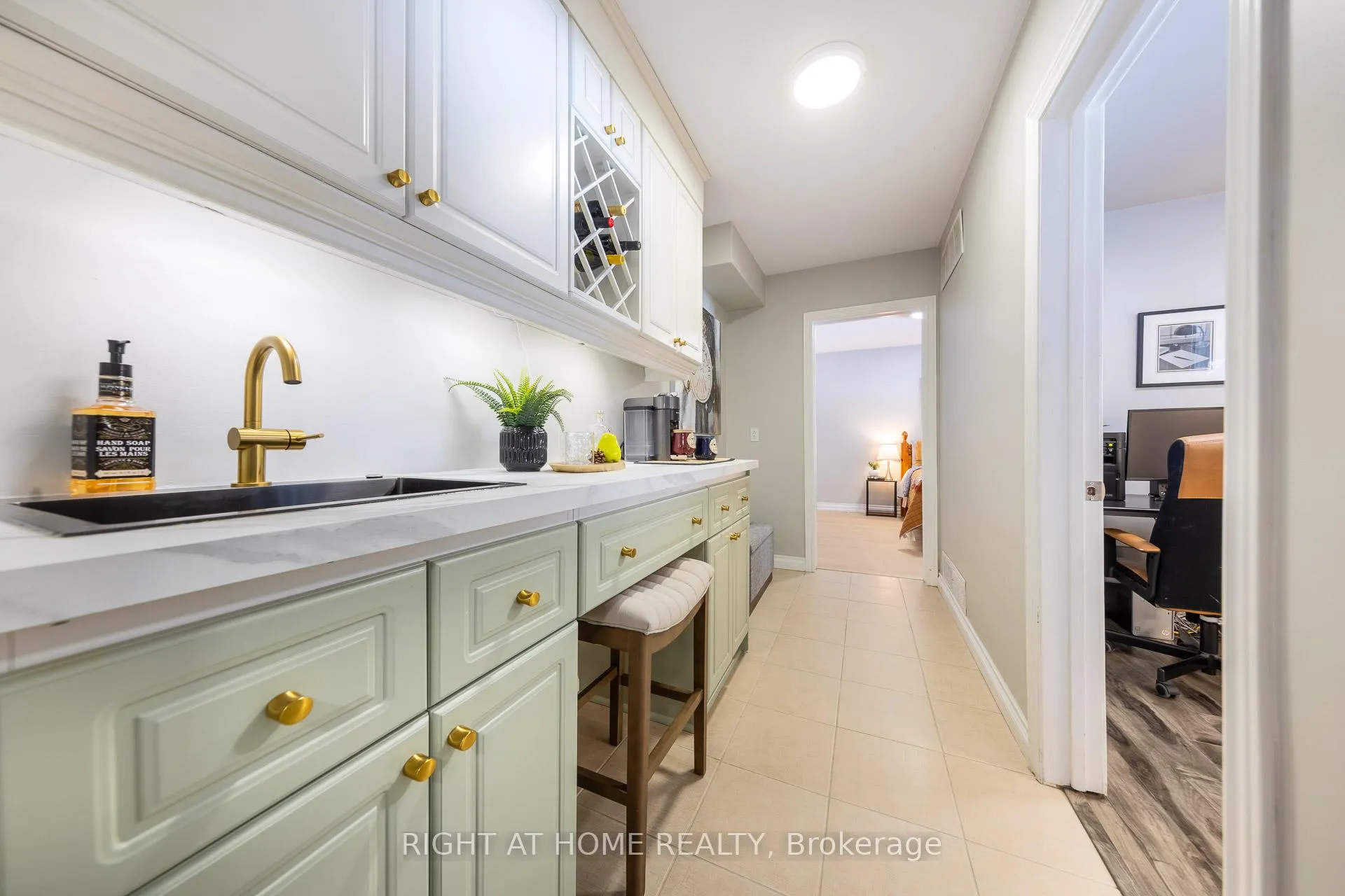 Photo 32 of 6 Fairhaven Drive, Etobicoke, Kingsview Village-The Westway — HOMEH