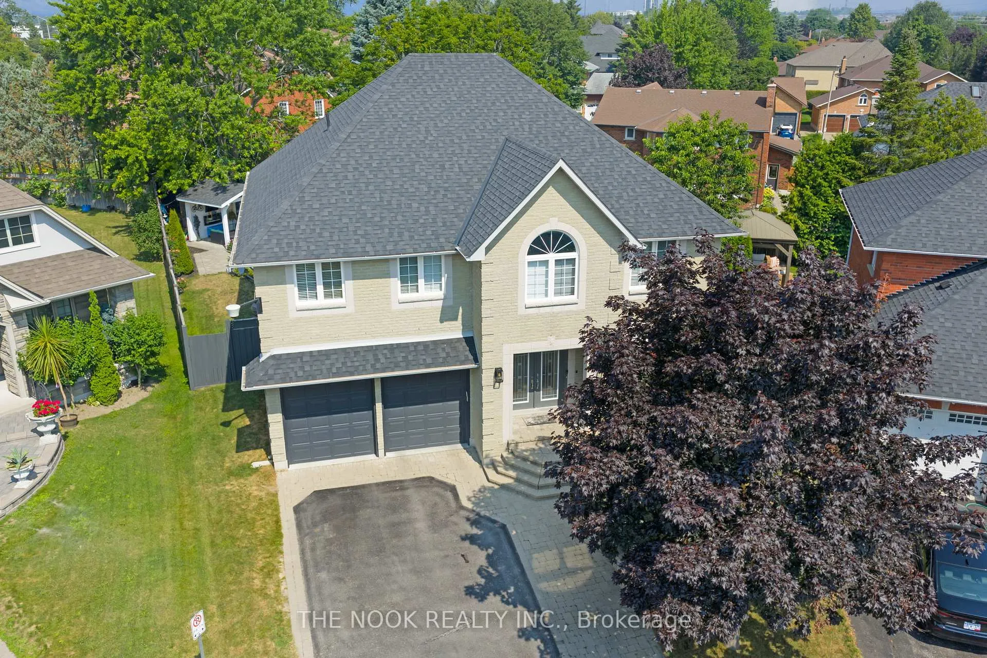 Photo 1 of 199 Samac Court, Oshawa, Samac — HOMEH