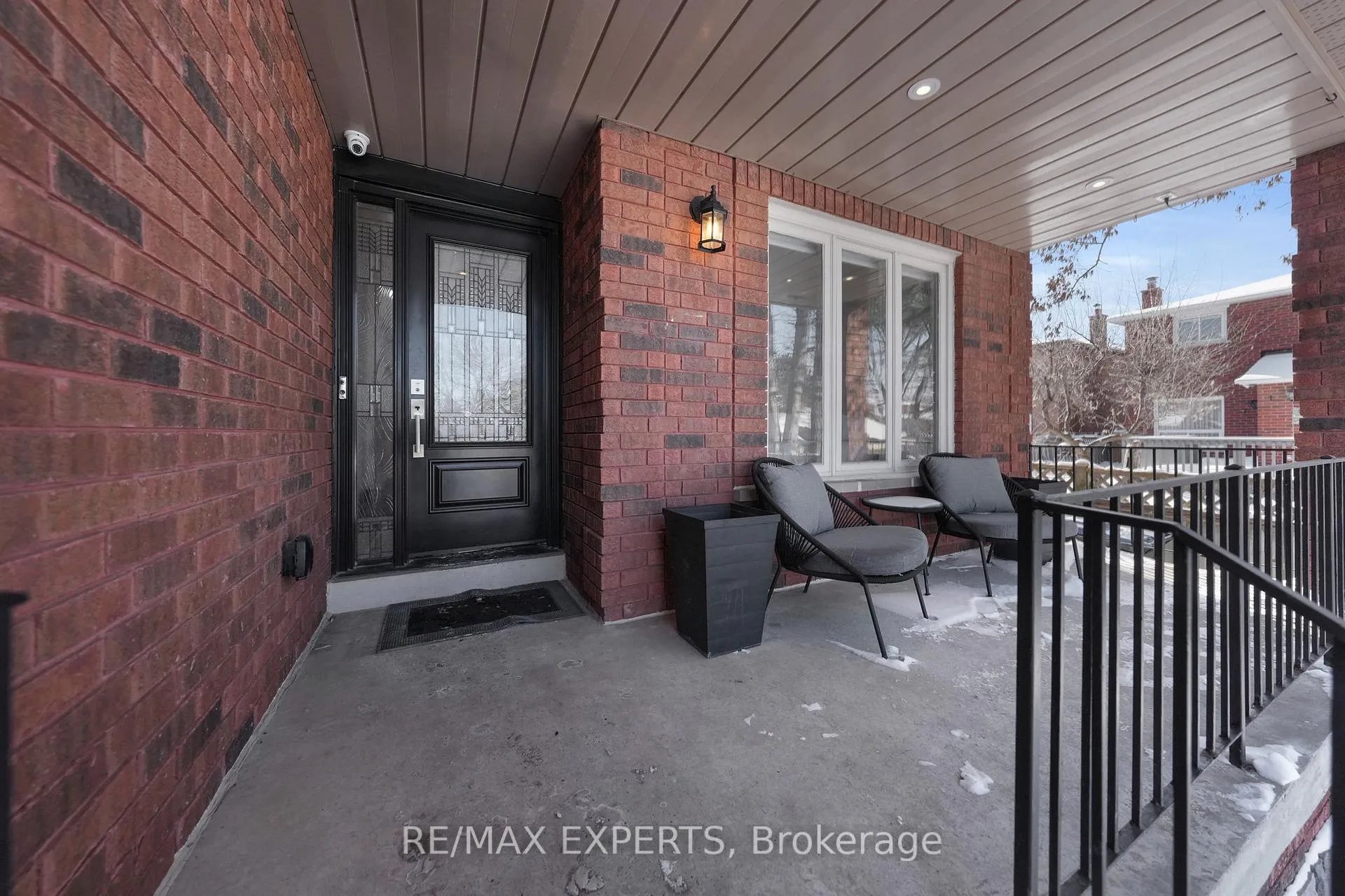 Photo 4 of 11 De Rose Avenue, Caledon, Bolton West — HOMEH