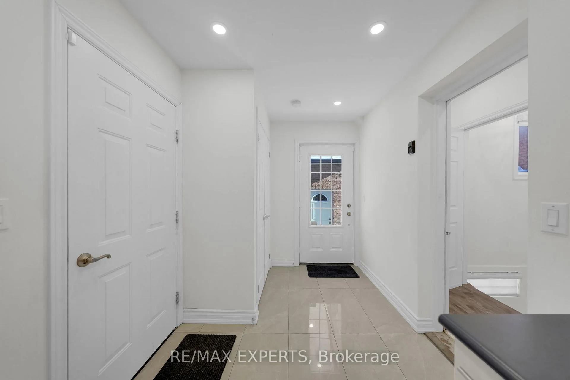 Photo 33 of 11 De Rose Avenue, Caledon, Bolton West — HOMEH