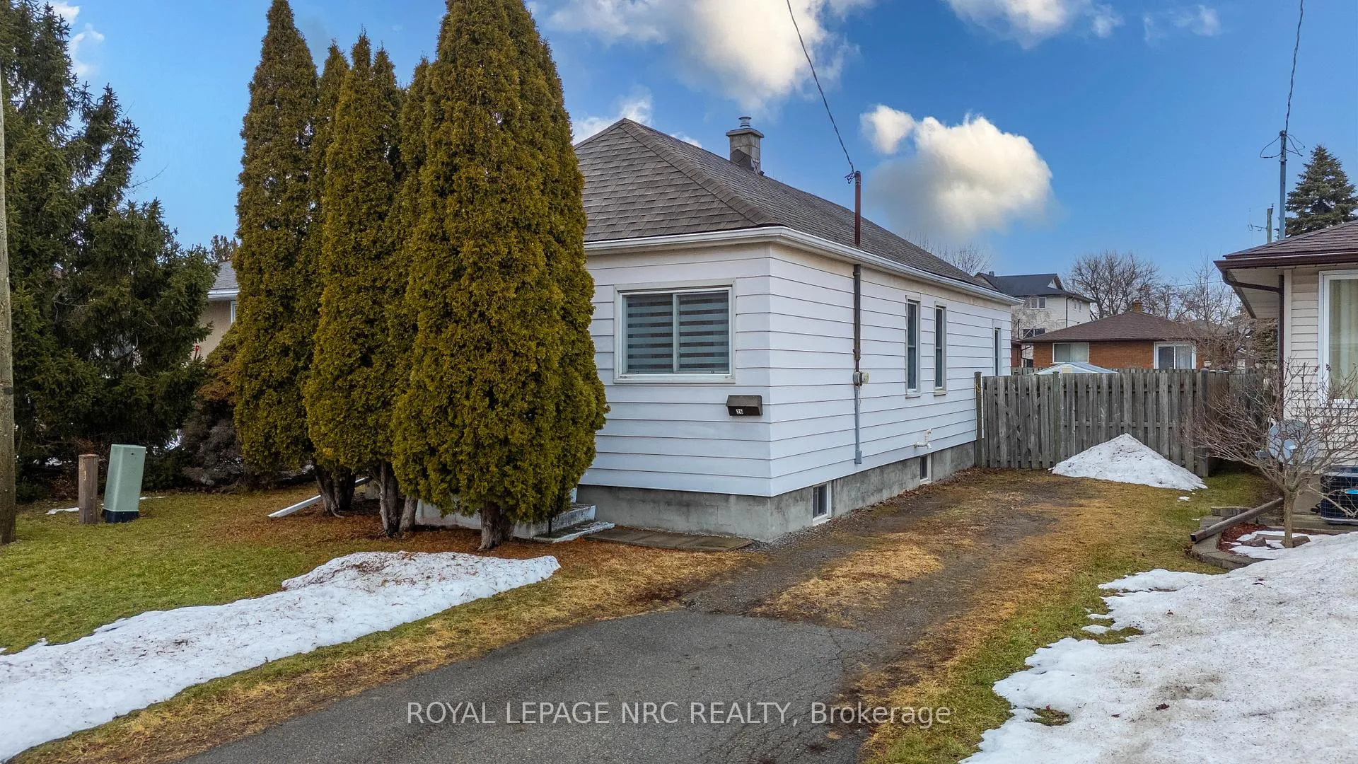 Photo 1 of 26 Kent Street, St. Catharines, Western Hill — HOMEH