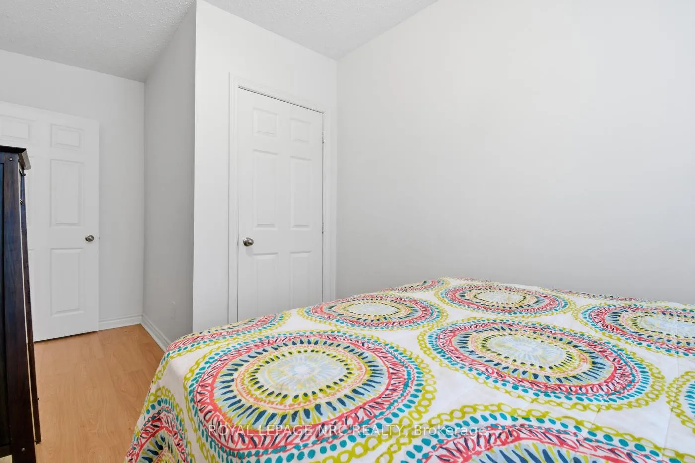 Photo 11 of 26 Kent Street, St. Catharines, Western Hill — HOMEH