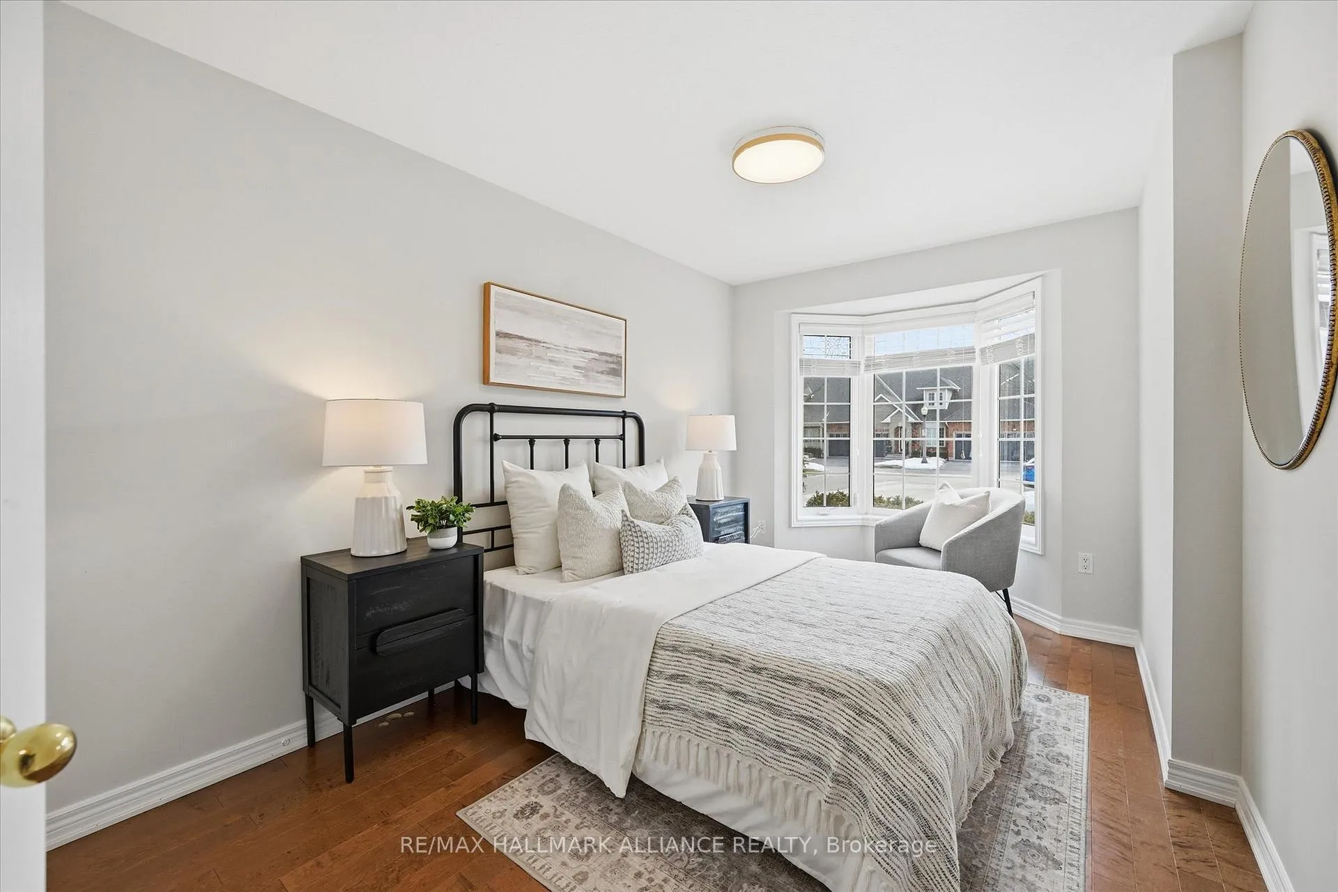 Photo 5 of Unit 12, 1275 Stephenson Drive, Burlington, Brant — HOMEH