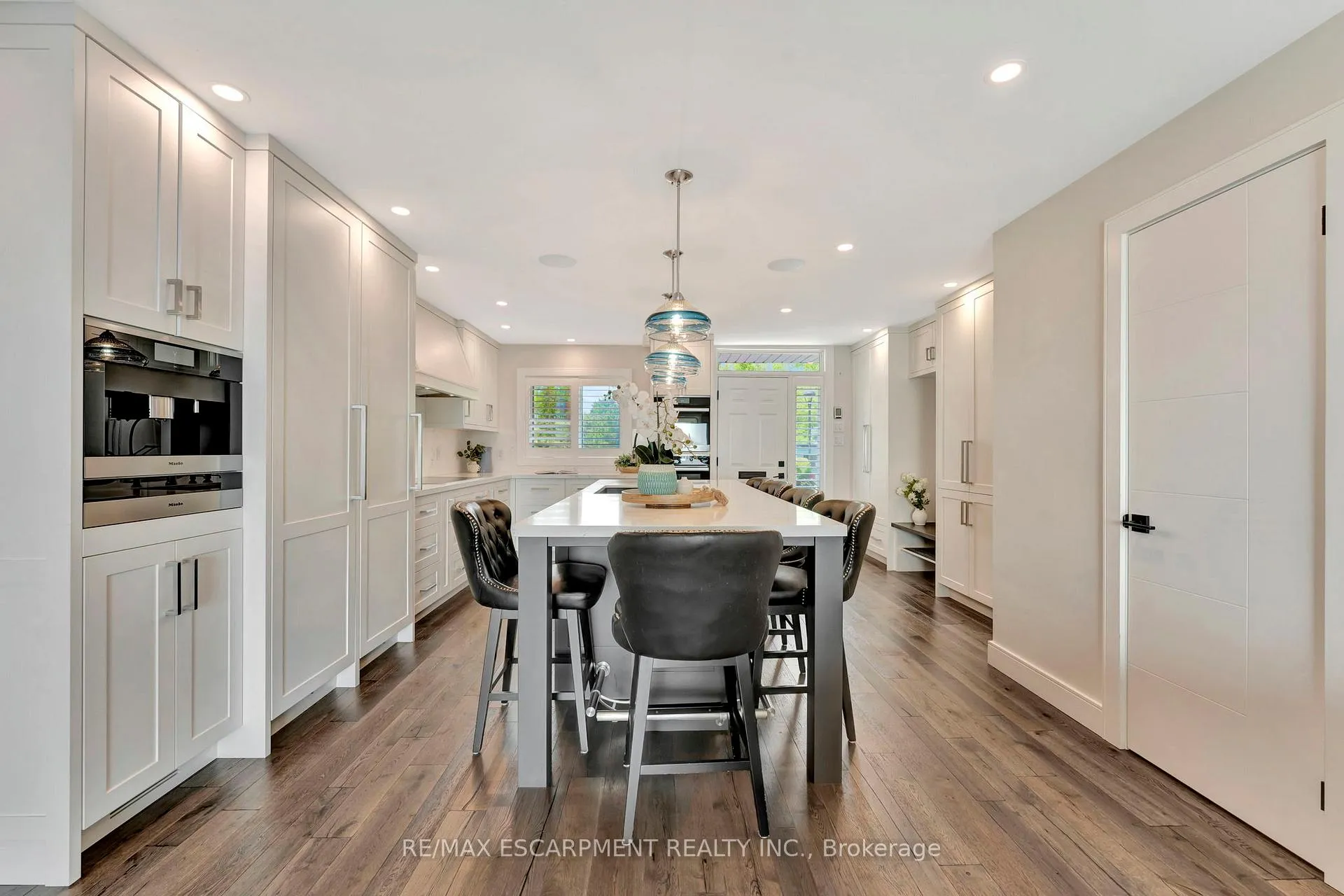 Photo 7 of Unit 3, 2136 Old Lakeshore Road, Burlington, Brant — HOMEH