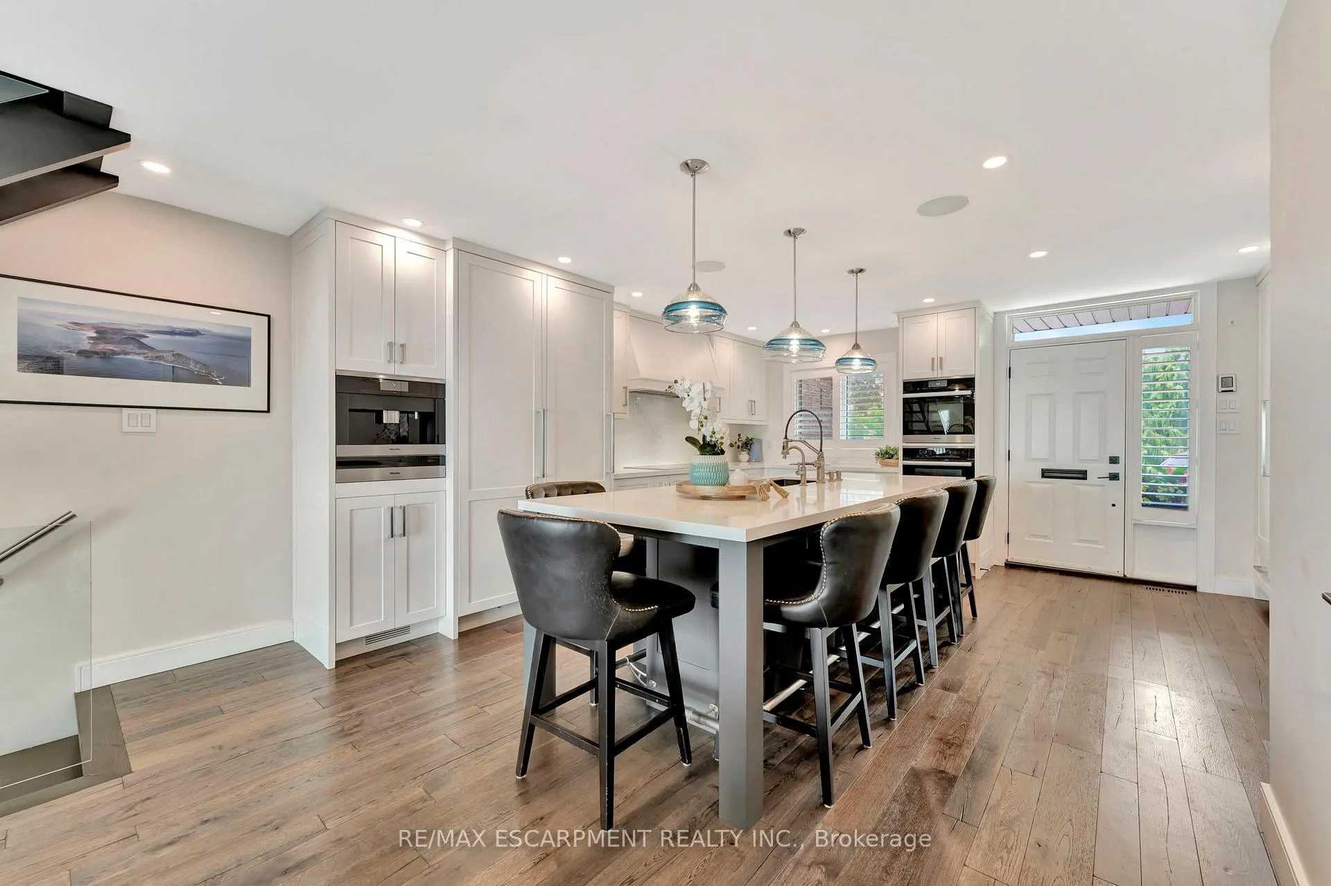 Photo 8 of Unit 3, 2136 Old Lakeshore Road, Burlington, Brant — HOMEH