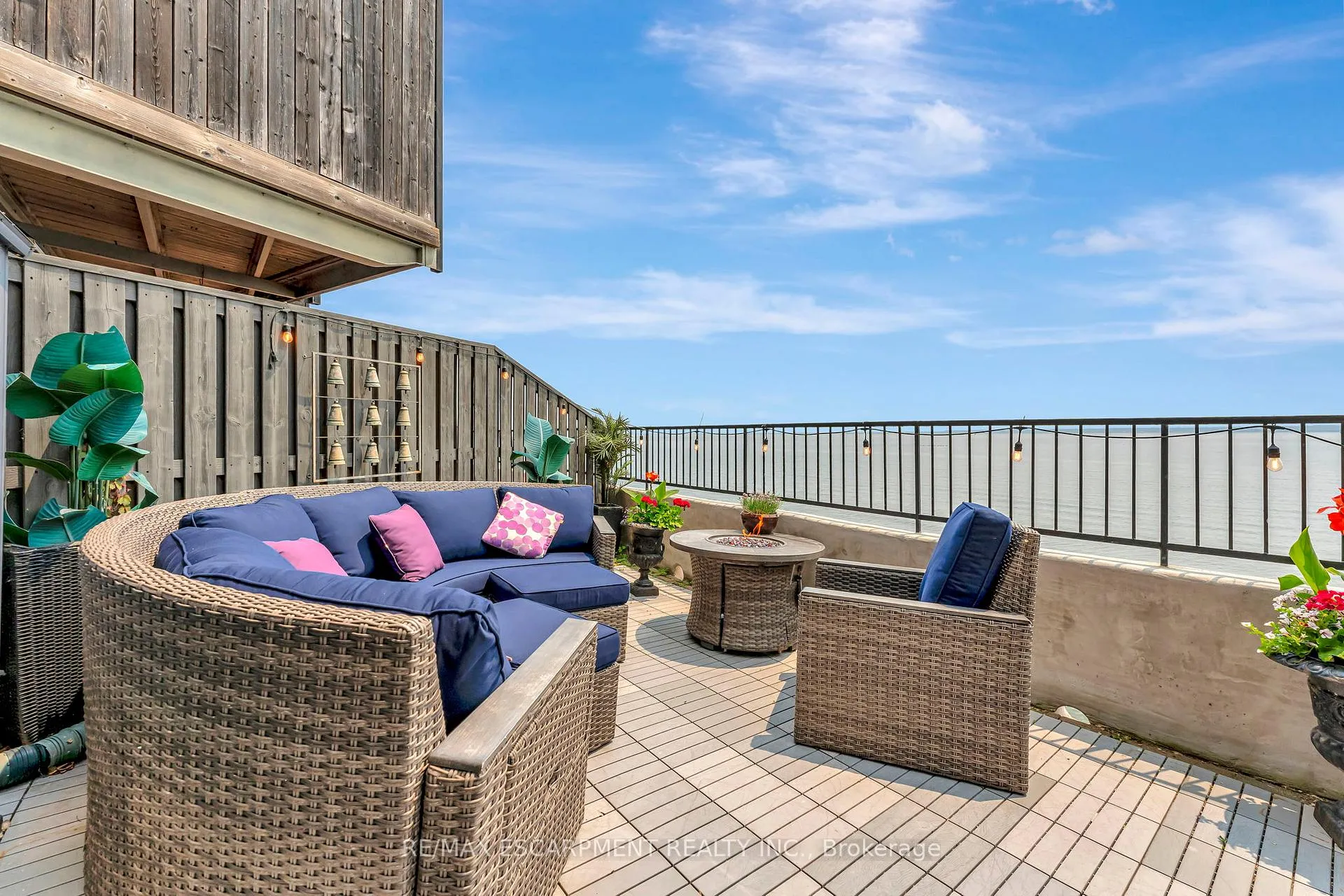 Photo 37 of Unit 3, 2136 Old Lakeshore Road, Burlington, Brant — HOMEH