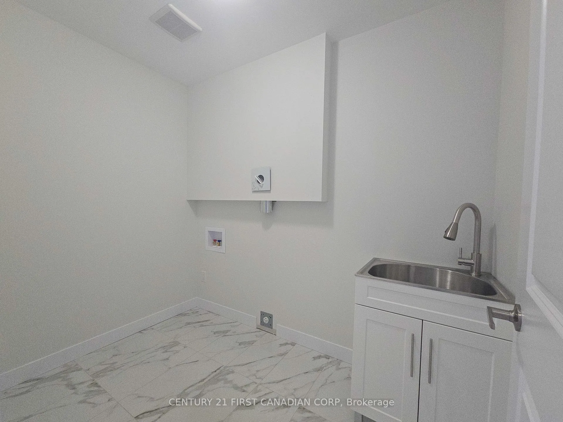 Photo 21 of 4241 Calhoun Way, London, South V — HOMEH