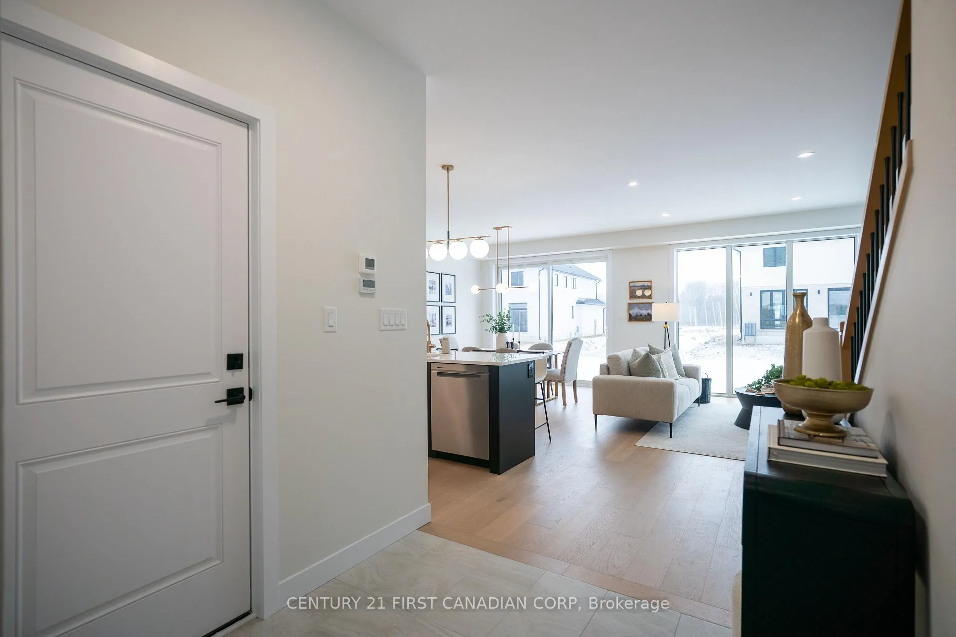 Photo 6 of 4273 Calhoun Way, London, South V — HOMEH