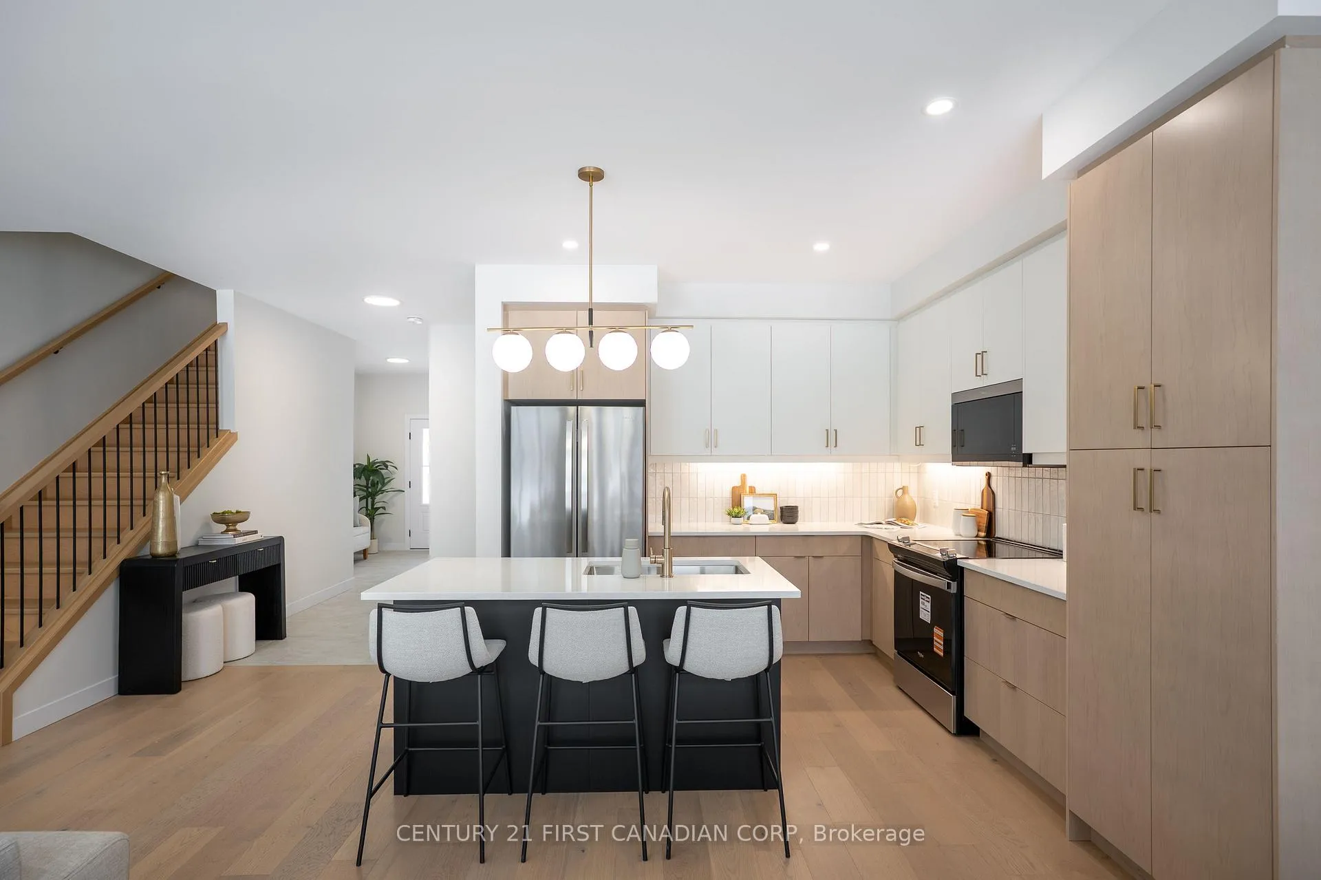 Photo 10 of 4273 Calhoun Way, London, South V — HOMEH