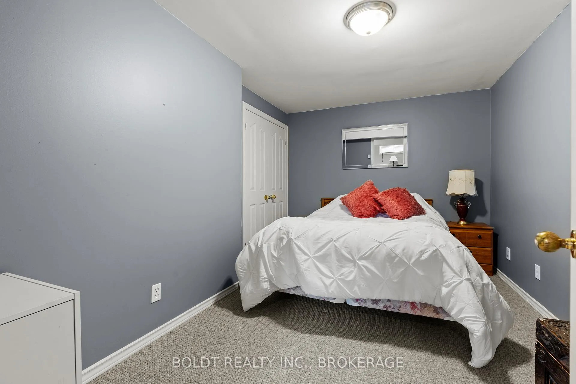 Photo 30 of 16 Stoney Brook Crescent, St. Catharines, Grapeview — HOMEH