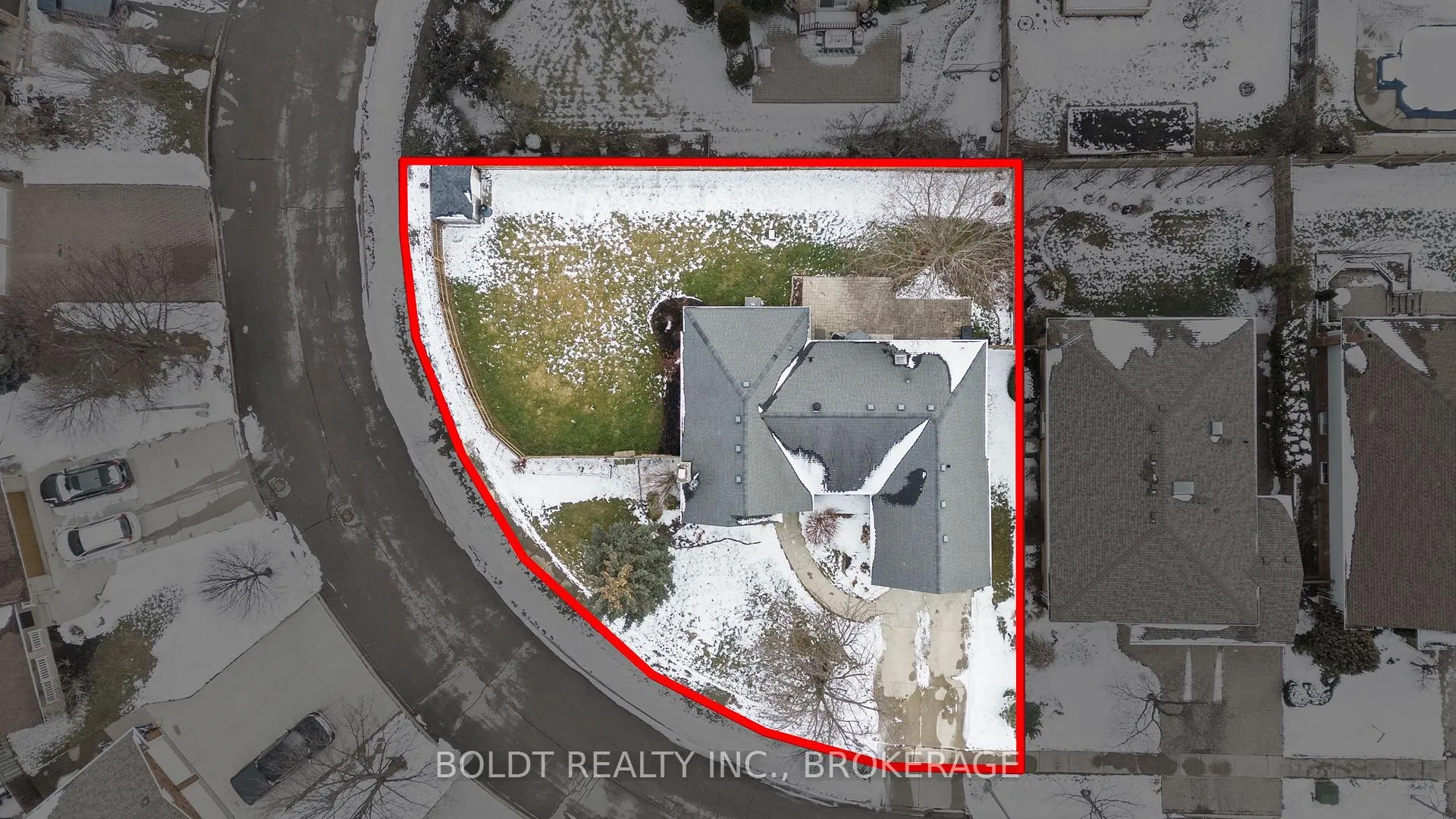 Photo 45 of 16 Stoney Brook Crescent, St. Catharines, Grapeview — HOMEH