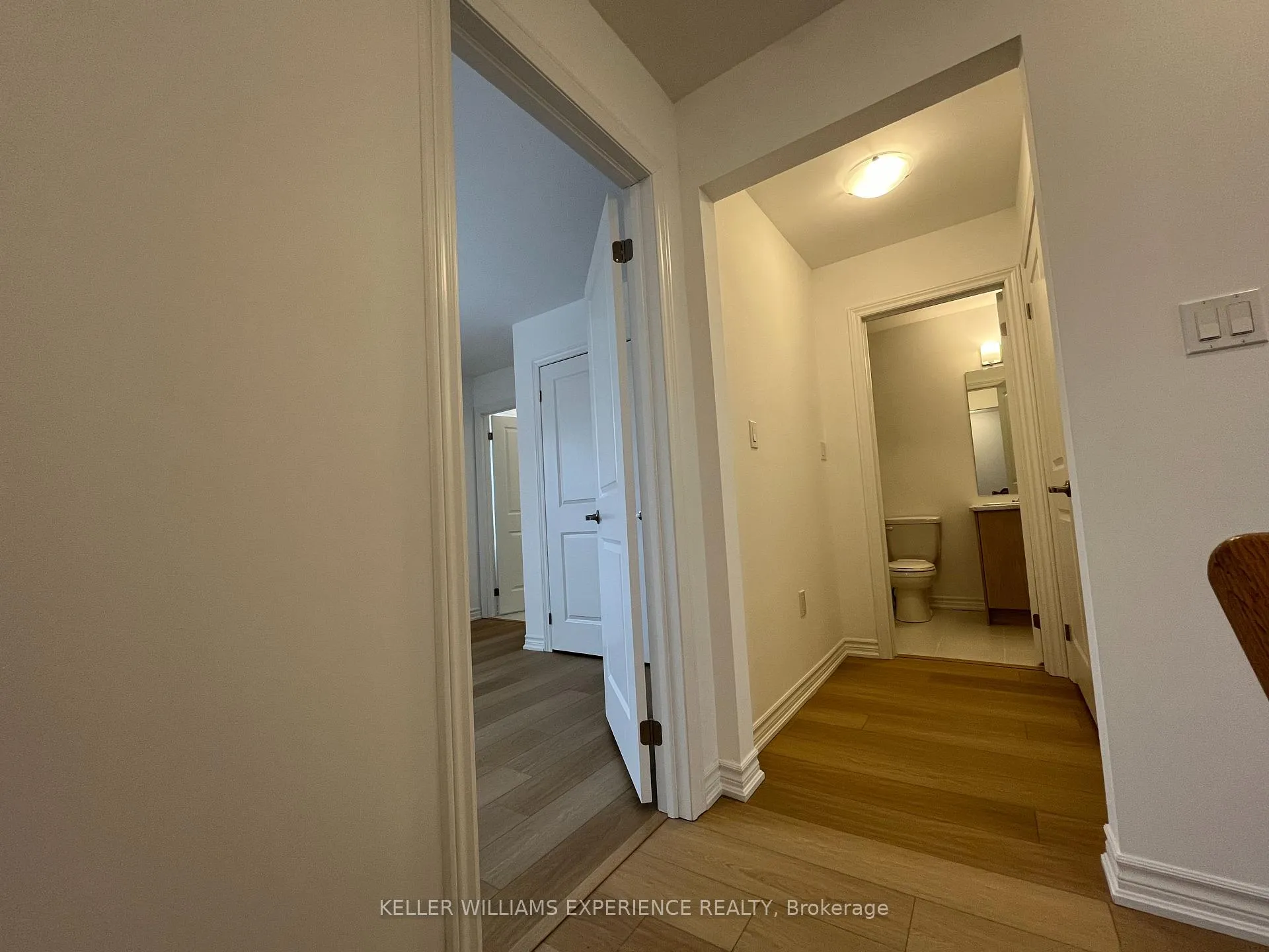 Photo 20 of 63 Harvest Crescent, Barrie, Rural Barrie Southeast — HOMEH