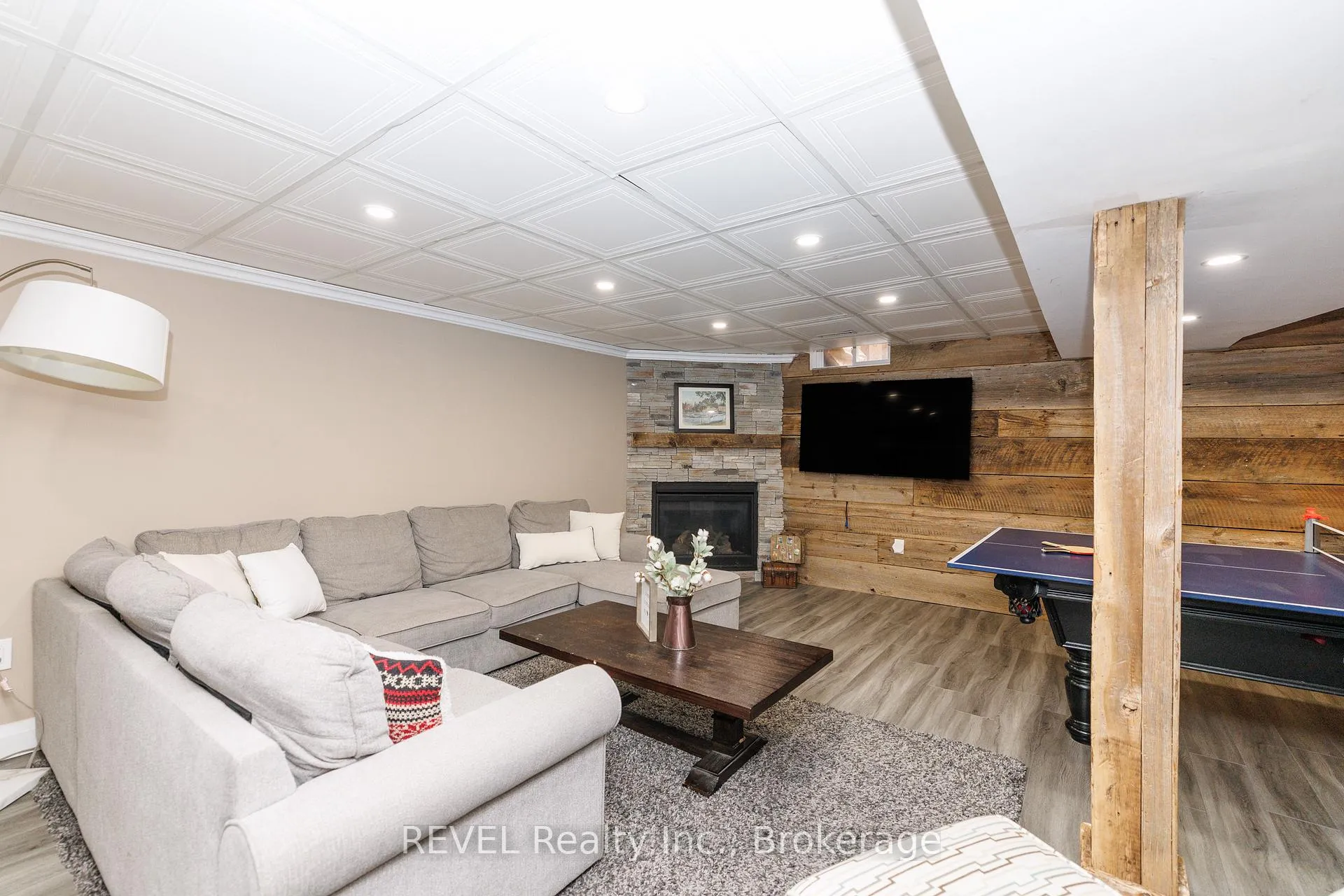 Photo 23 of 10 Bascary Crescent, St. Catharines, Rykert/Vansickle — HOMEH