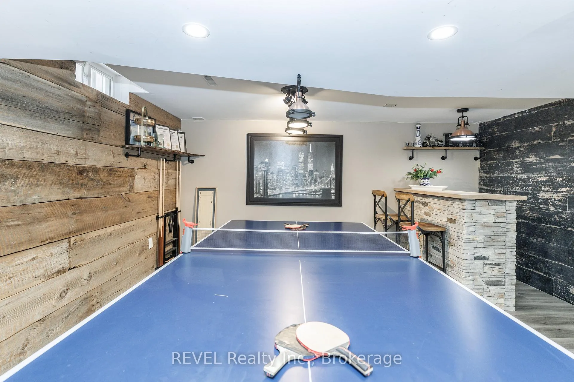Photo 25 of 10 Bascary Crescent, St. Catharines, Rykert/Vansickle — HOMEH